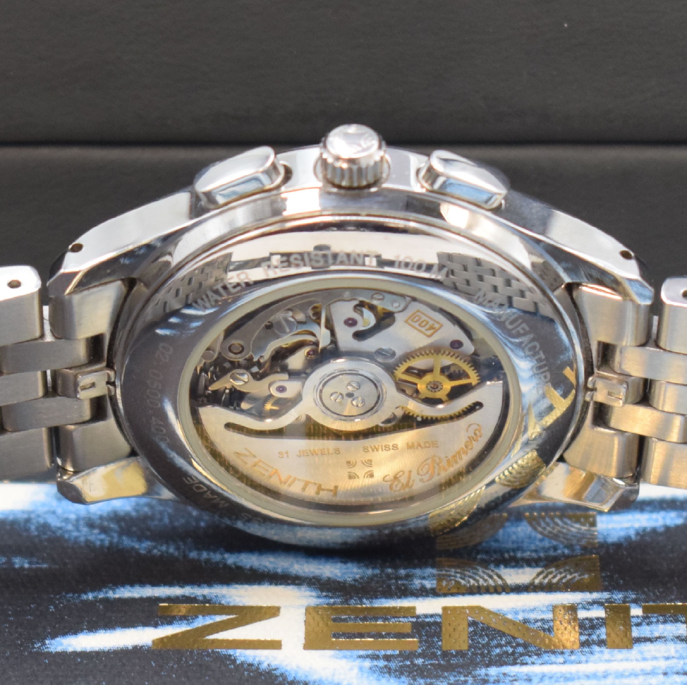 Detail d: ZENITH El Primero Schaltradchronograph in Stahl Referenz 02.0500.400, Schweiz um 2000, beids. verg. Geh. inkl. Gliederband m. dopp. Faltschl., Boden ...