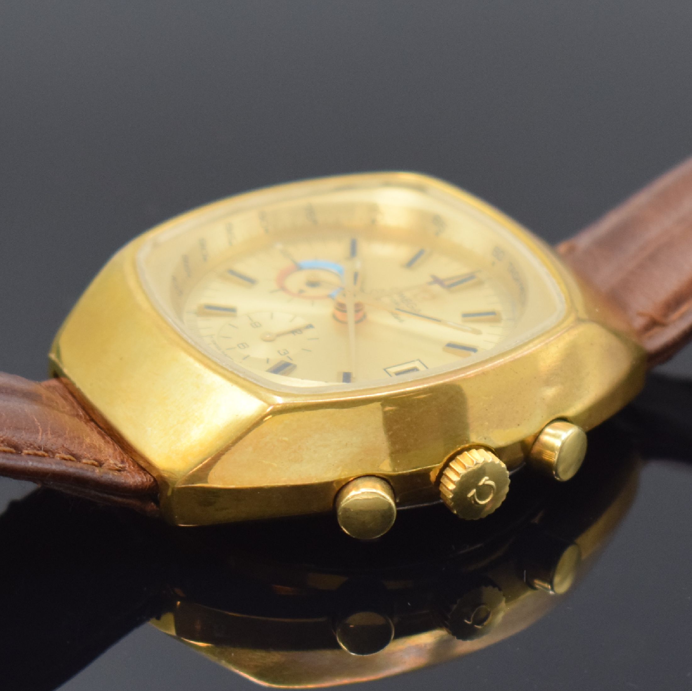 Detail b: OMEGA Seamaster Armbandchronograph im vergoldeten Gehäuse Referenz 176.005, Automatik, Schweiz um 1973, verschr. Edelstahlboden m. Seamaster-Logo, ...