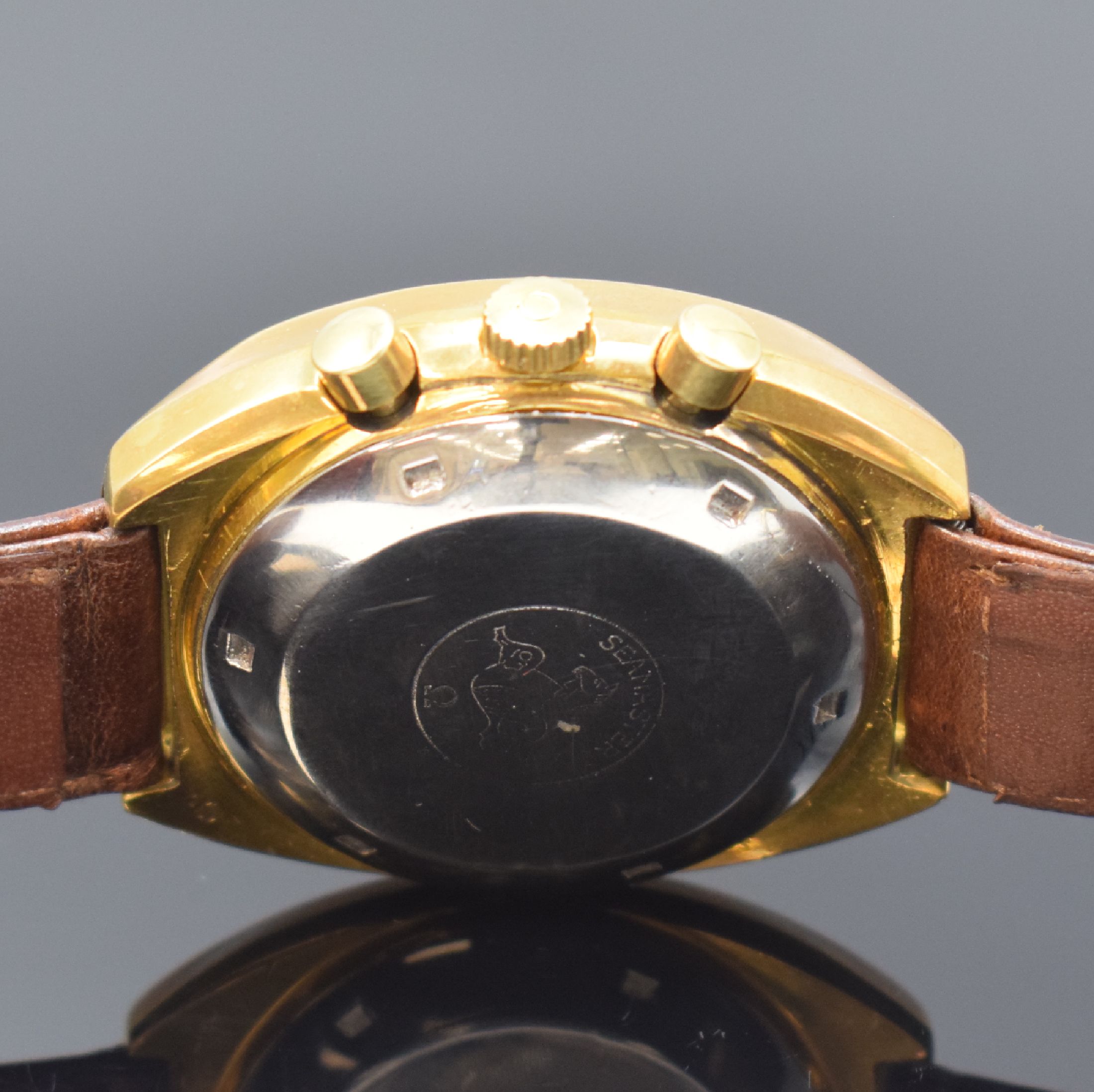 Detail c: OMEGA Seamaster Armbandchronograph im vergoldeten Gehäuse Referenz 176.005, Automatik, Schweiz um 1973, verschr. Edelstahlboden m. Seamaster-Logo, ...