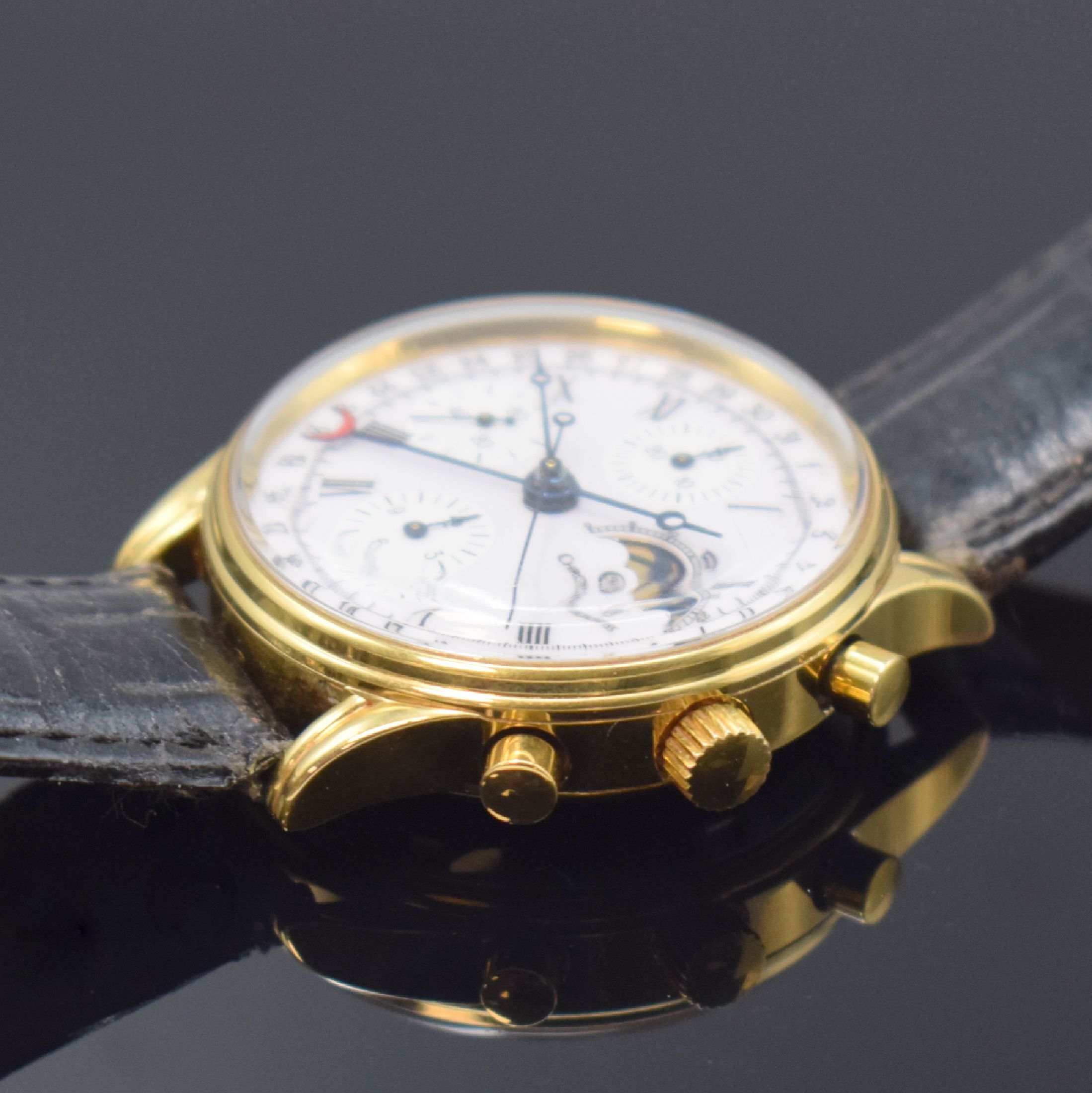 Detail b: CHRONOSWISS vergoldeter Armbandchronograph mit Mondphase Referenz 77990, Automatik, Schweiz um 1995, verschr. Edelstahlboden, emailfarb. Zifferbl. m. ...