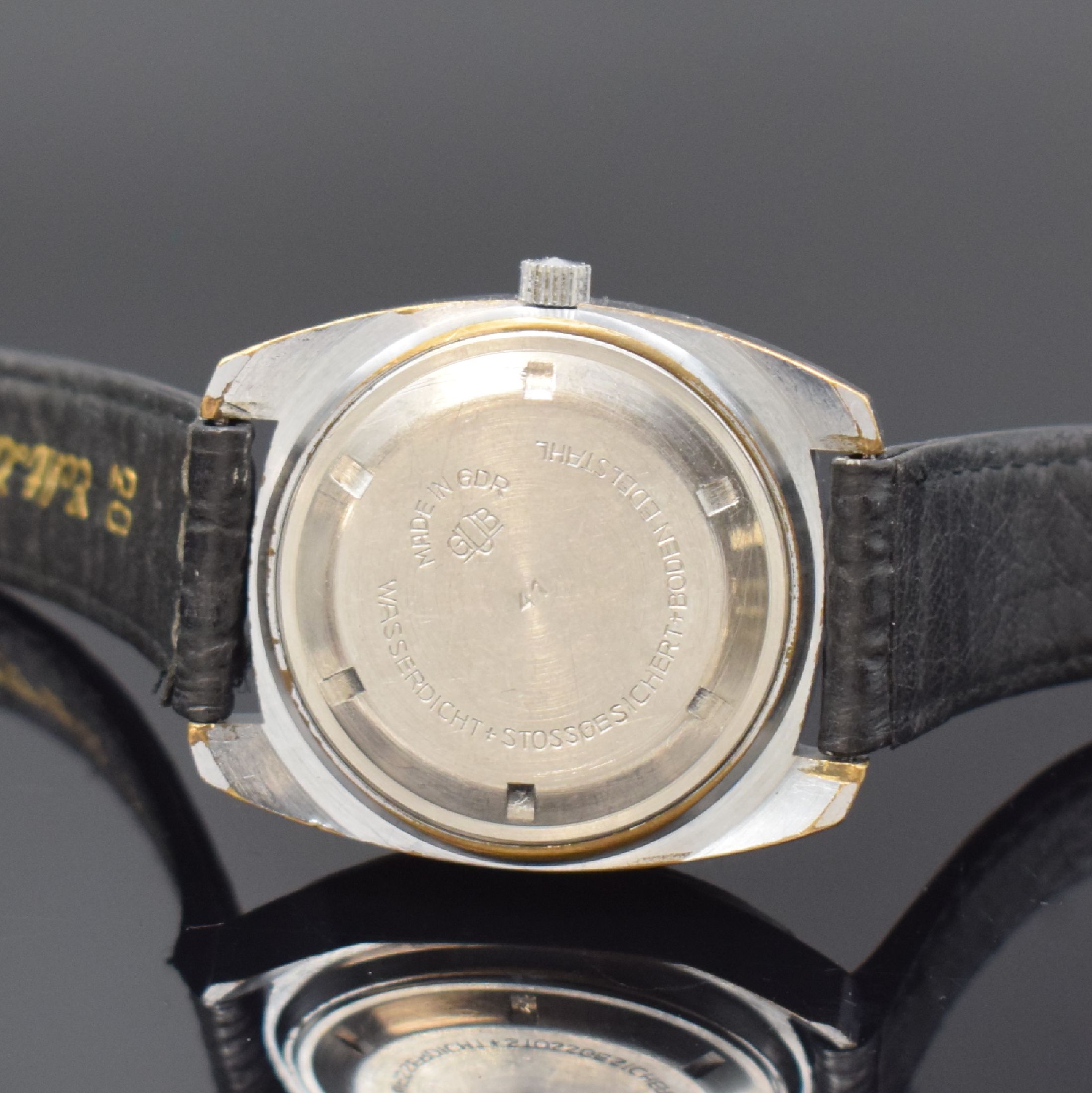 Detail b: GUB / Meisteranker verchromte Armbanduhr mit Drehlünette Kaliber GUB 11-27, Automatik, DDR um 1978, Geh. ber., Edelstahlboden verschr., Lün. m. ...