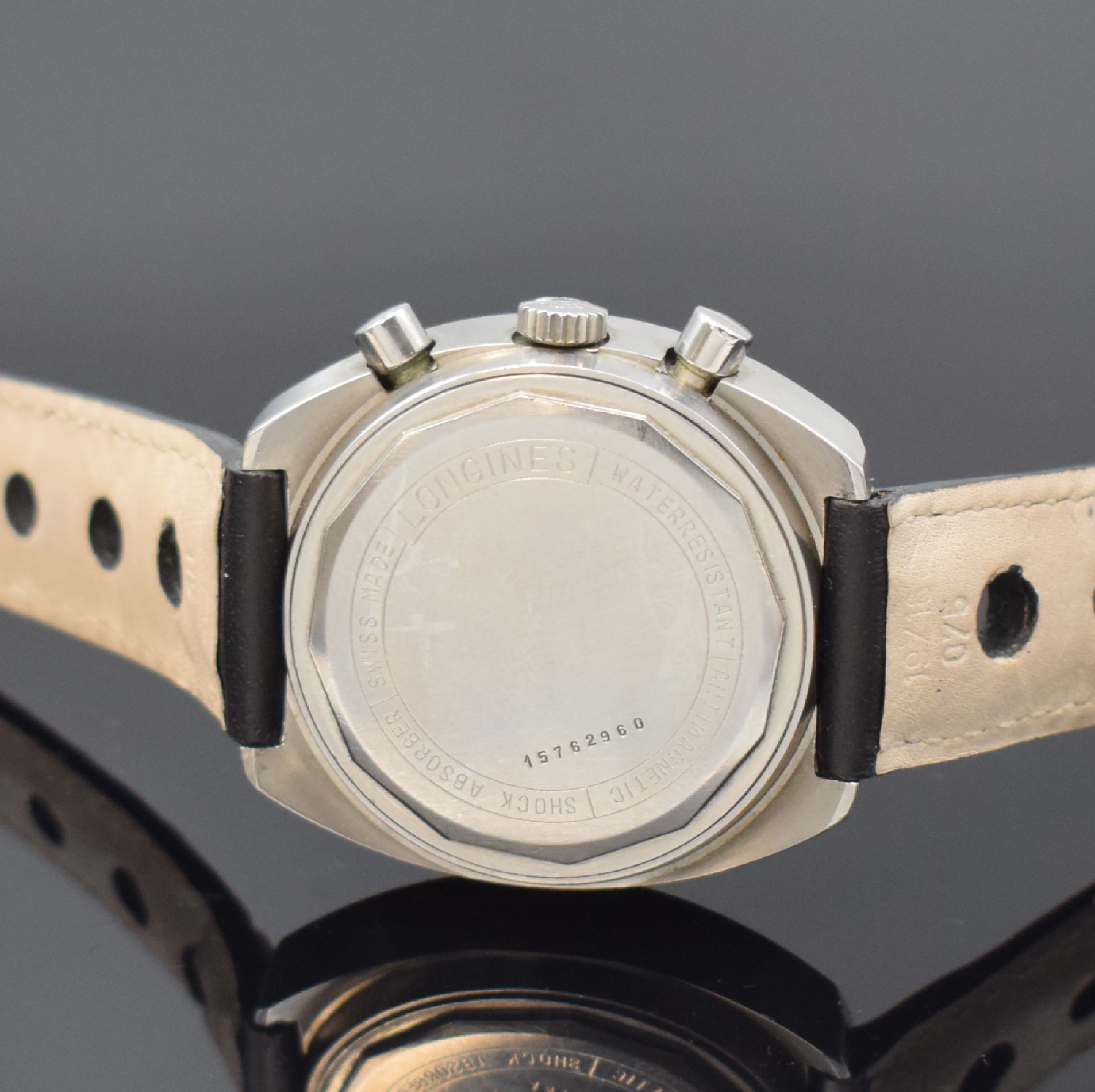 Detail c: LONGINES Schaltradchronograph mit Nonius- Zeiger Referenz 8271/1 in Stahl, Schweiz um 1975, Handaufzug, verschr. Geh., orig. Krone, silb. Zifferbl. ...