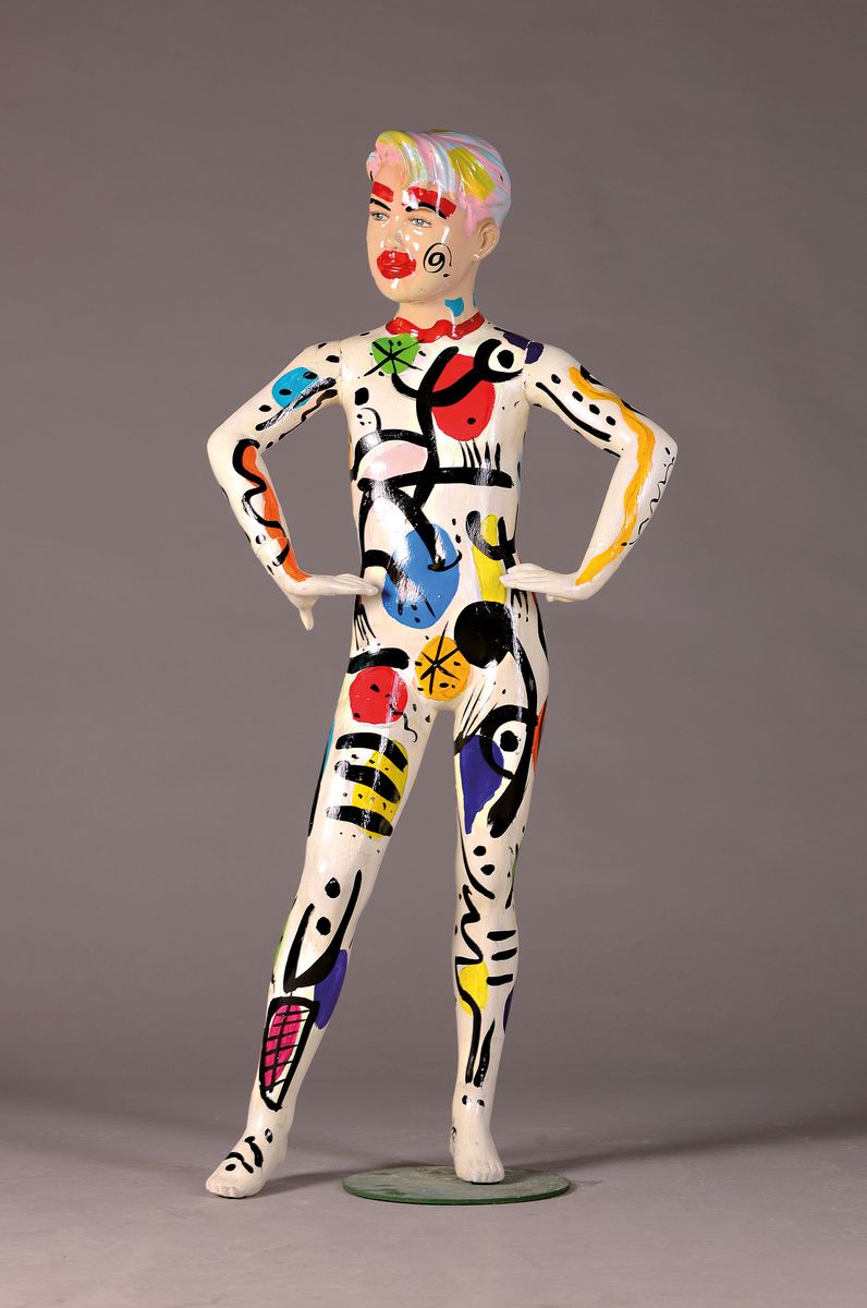 Peter Robert Keil, geb. 1942, Ohne Titel, bemalte Kinderschaufensterpuppe, Kunststoff mit Acrylmalerei, sign. und dat. 85, H. ca. 126cm