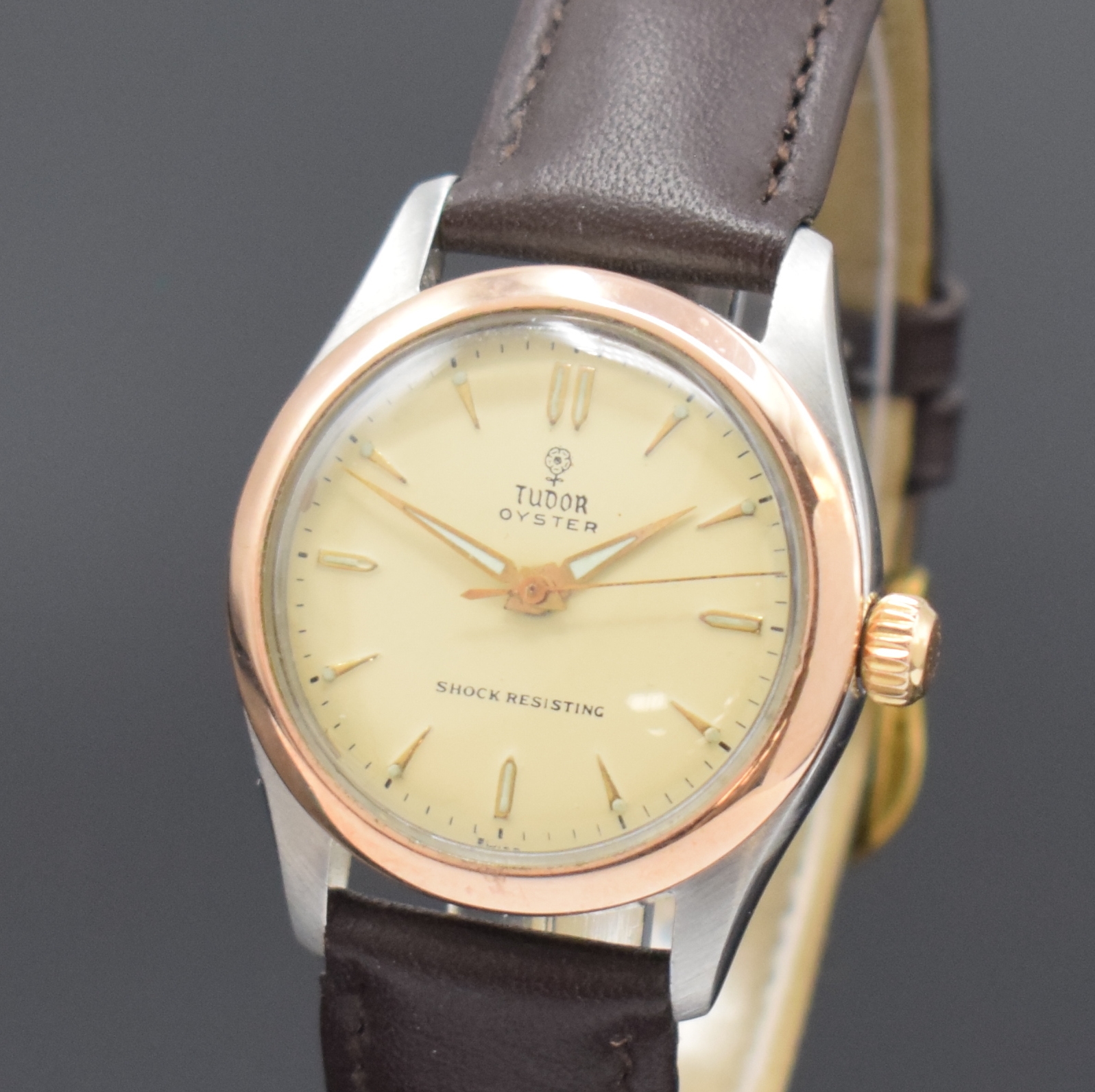 Detail a: TUDOR Oyster Armbanduhr in Stahl/Gold Referenz 7803, Schweiz um 1955, Handaufzug, Boden u. Krone verschr., cremefarb. Zifferbl. rest., gold. ...
