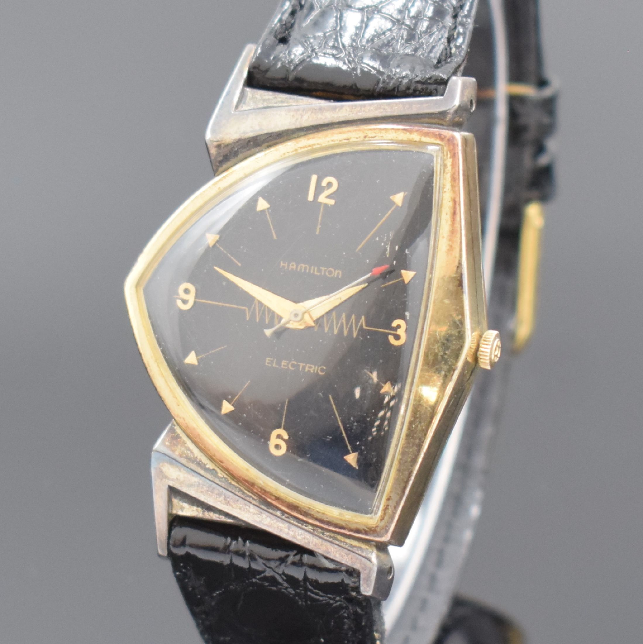 Detail a: HAMILTON Electric seltene vergoldete Armbanduhr, USA um 1960, eine der ersten elektromechanischen Uhren, asymmetrisches Geh. teils angel., Boden ...