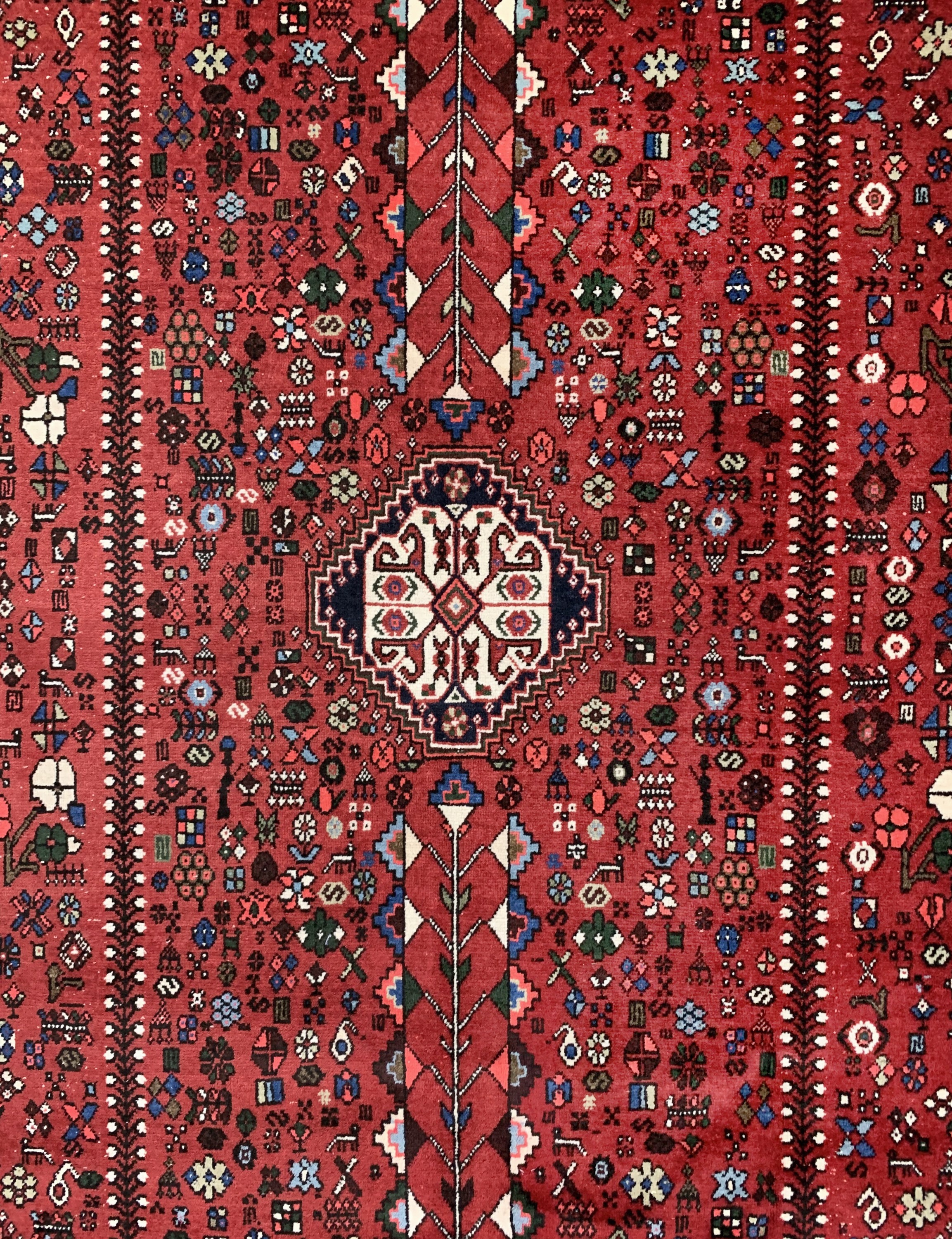 Detail b: Abadeh, Persien, ca. 50 Jahre, Wolle auf Baumwolle, ca. 298 x 210 cm, EHZ: 2