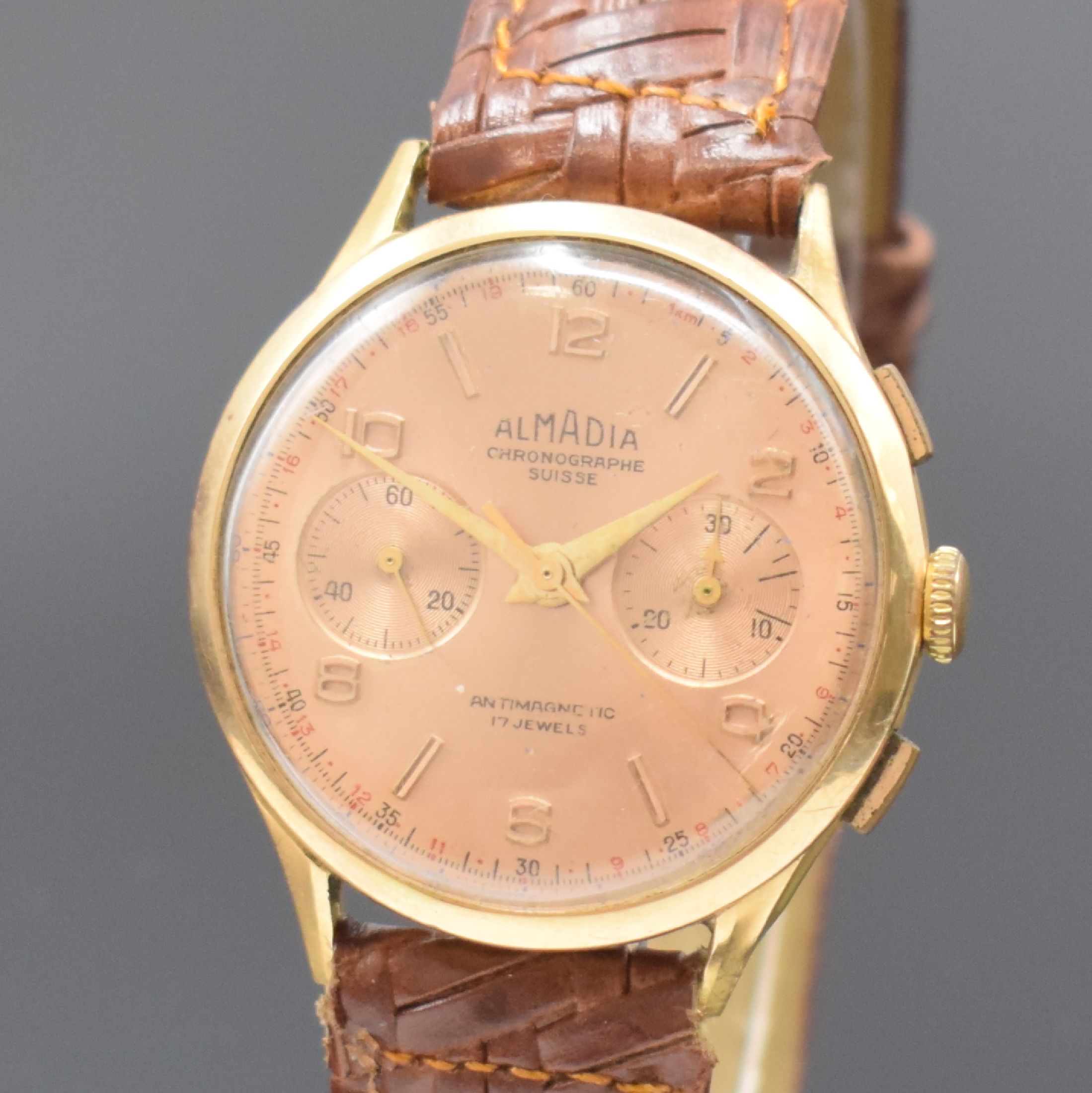 Detail a: ALMADIA / CHRONOGRAPHE SUISSE Armbandchronograph in RG 750/000, Schweiz um 1960, Handaufzug, Boden aufgedr., Geh. dell., Metall Innengeh., ...