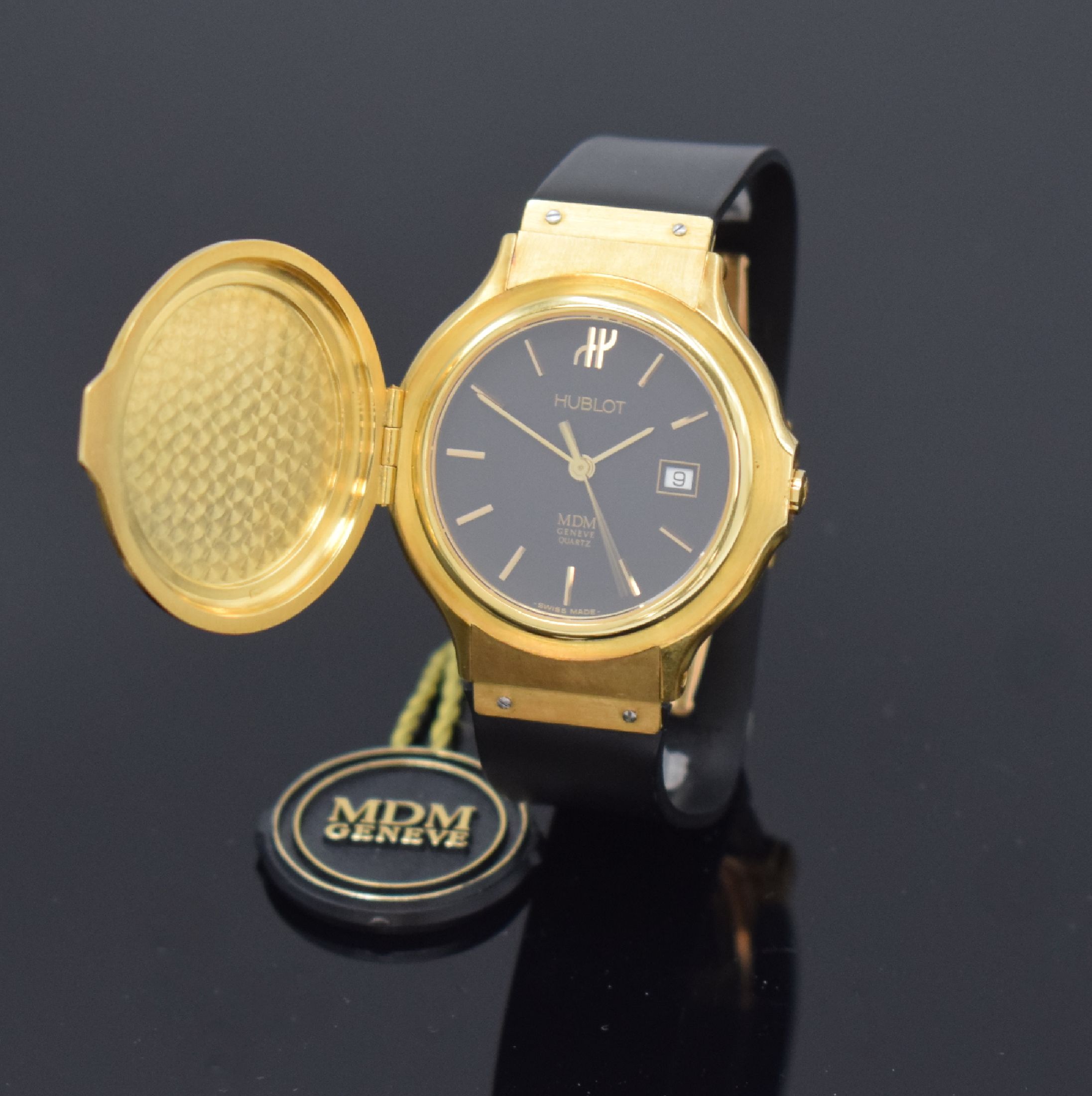 Detail b: HUBLOT MDM Armbanduhr in GG 750/000, Schweiz um 1988, orig. Kautschukband m. dopp. Faltschl. in GG 750/000, Boden 6-fach verschr., über Zifferbl. ...