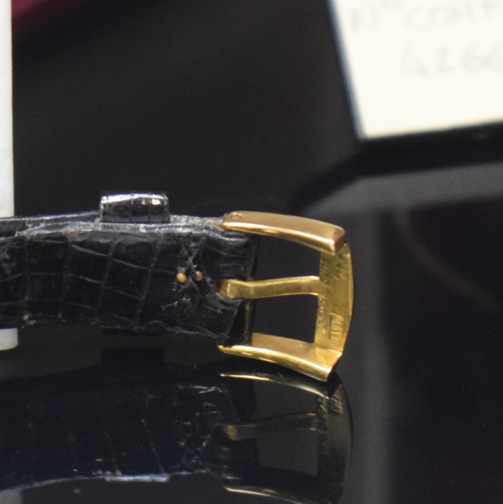 Detail b: VACHERON & CONSTANTIN Damenarmbanduhr in GG 750/000 Referenz 18220, Handaufzug, Schweiz um 1975, sog. Backwinder, 2-teil. Geh. inkl. orig. Lederband ...