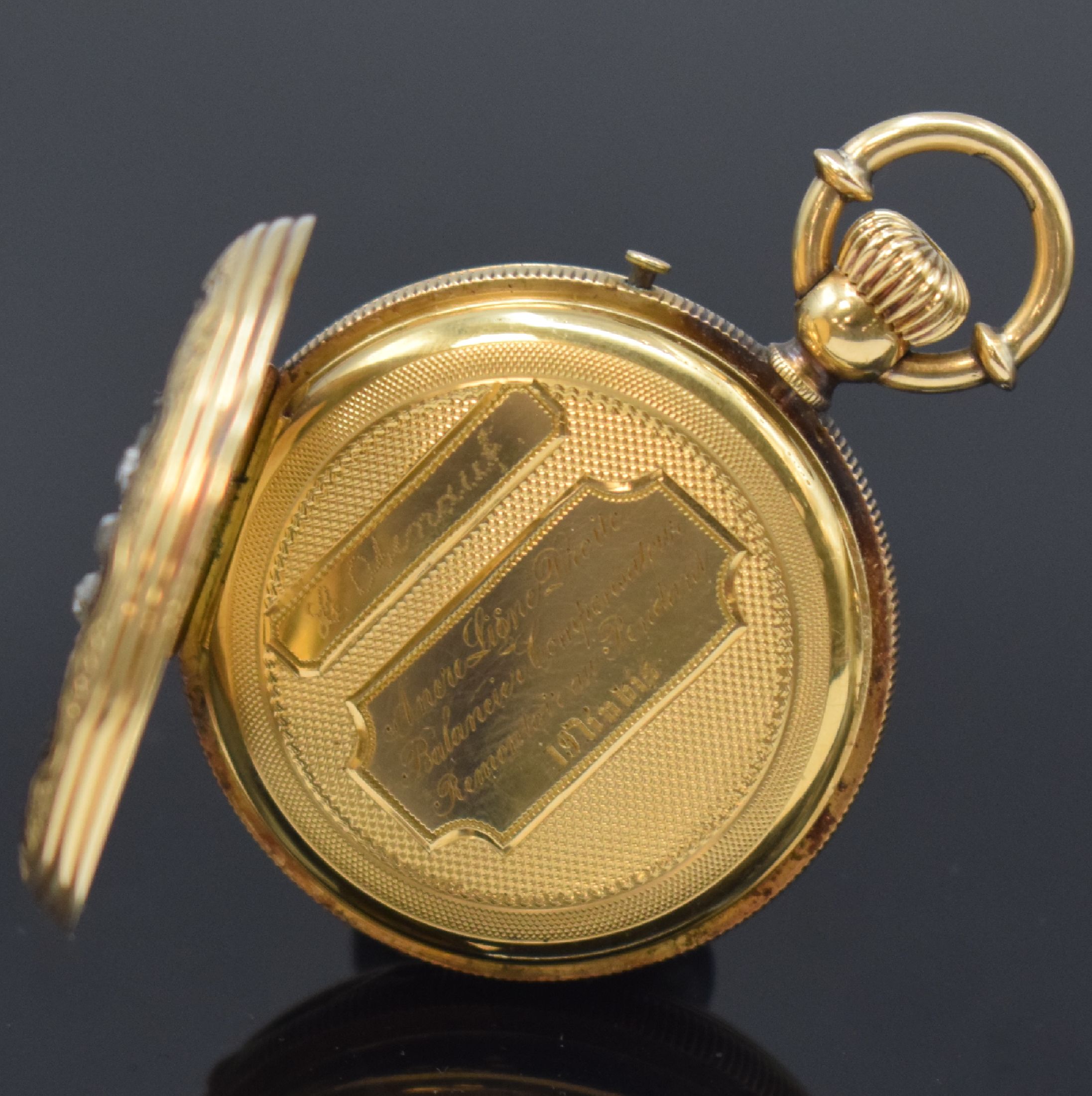 Detail d: A.FUESLIN & Cie Diamantbesetzte Halbsavonette in GG 750/000, Schweiz um 1870, beids. schwarz emaill. 3-Deckel Goldgeh., gerippter Rand, 2-tlg. ...