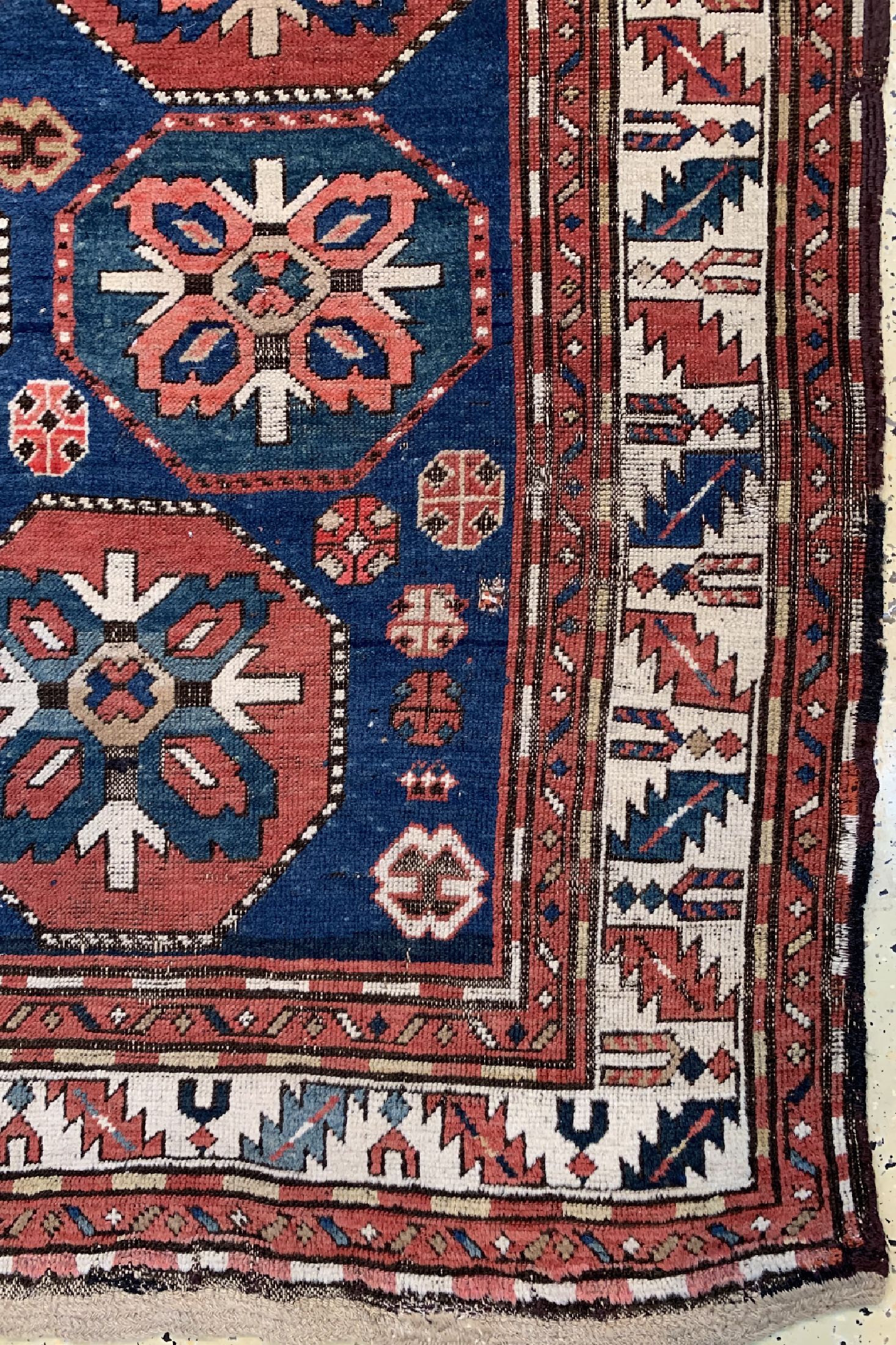Detail a: Tschelaberd antik, Kaukasus, 19.Jhd, Wolle auf Wolle, ca. 270 x 154 cm, EHZ: 3