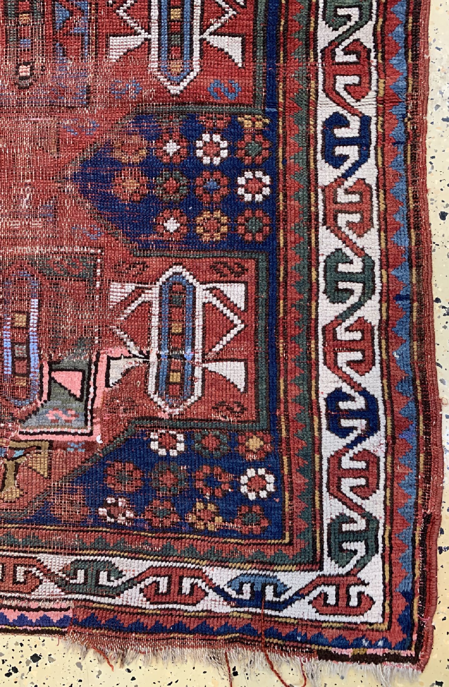 Detail a: Kazak antik, Kaukasus, 19.Jhd, Wolle auf Wolle, ca. 200 x 102 cm, EHZ: 3