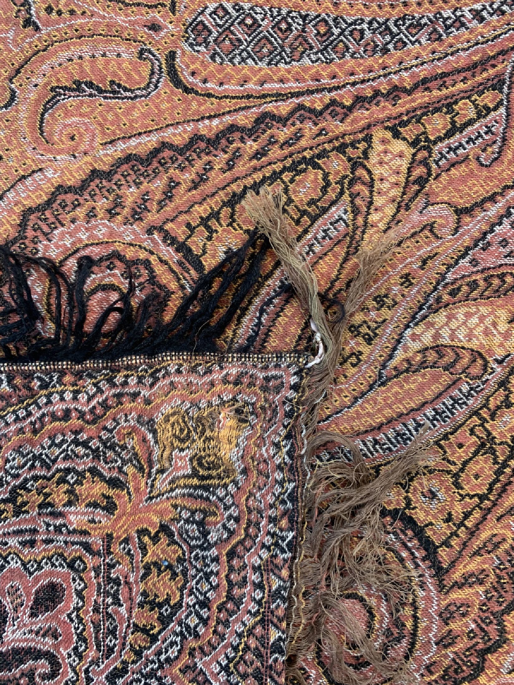 Detail e: 2 Kaschmir Schal, Indien, ca. 60 Jahre, Baumwolle, ca. 130 x 114 cm, EHZ: 2