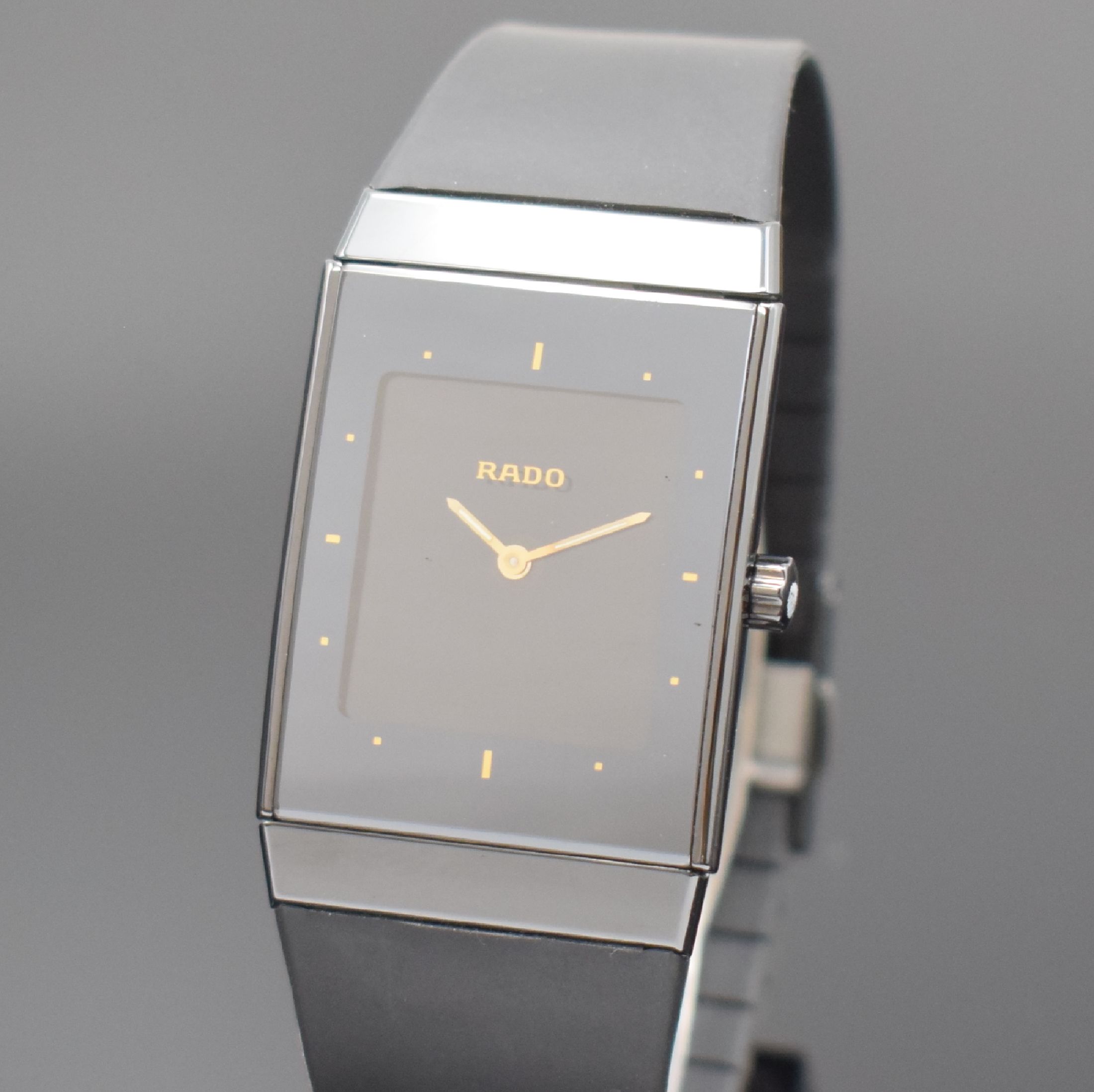 Detail a: RADO Diastar Herrenarmbanduhr mit Multifunktionsanzeige, Schweiz verk. lt. beil. Pap. 07/1996, quarz, Ref. 193.0324.3, Keramikgeh., 4-fach verschr. ...