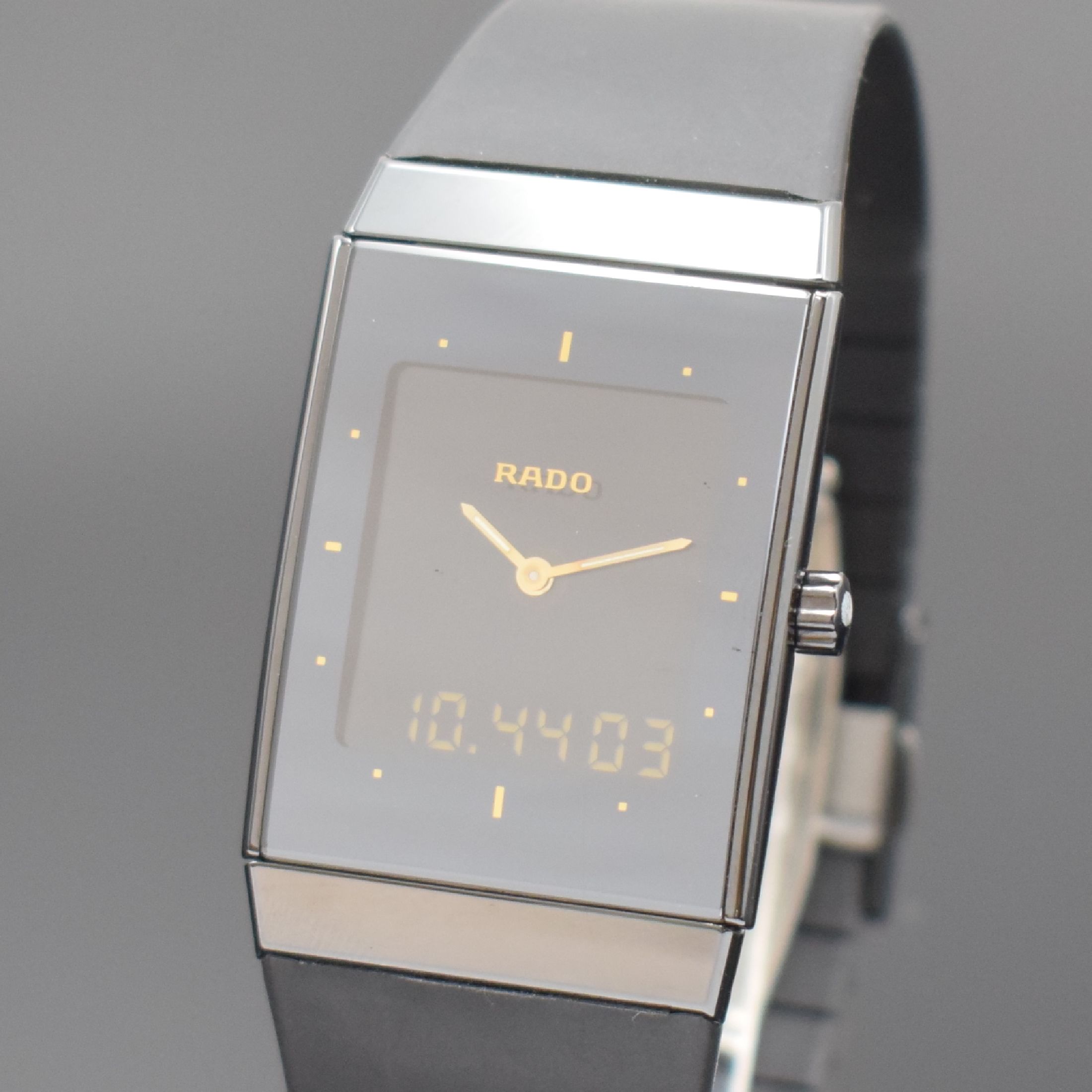 Detail c: RADO Diastar Herrenarmbanduhr mit Multifunktionsanzeige, Schweiz verk. lt. beil. Pap. 07/1996, quarz, Ref. 193.0324.3, Keramikgeh., 4-fach verschr. ...