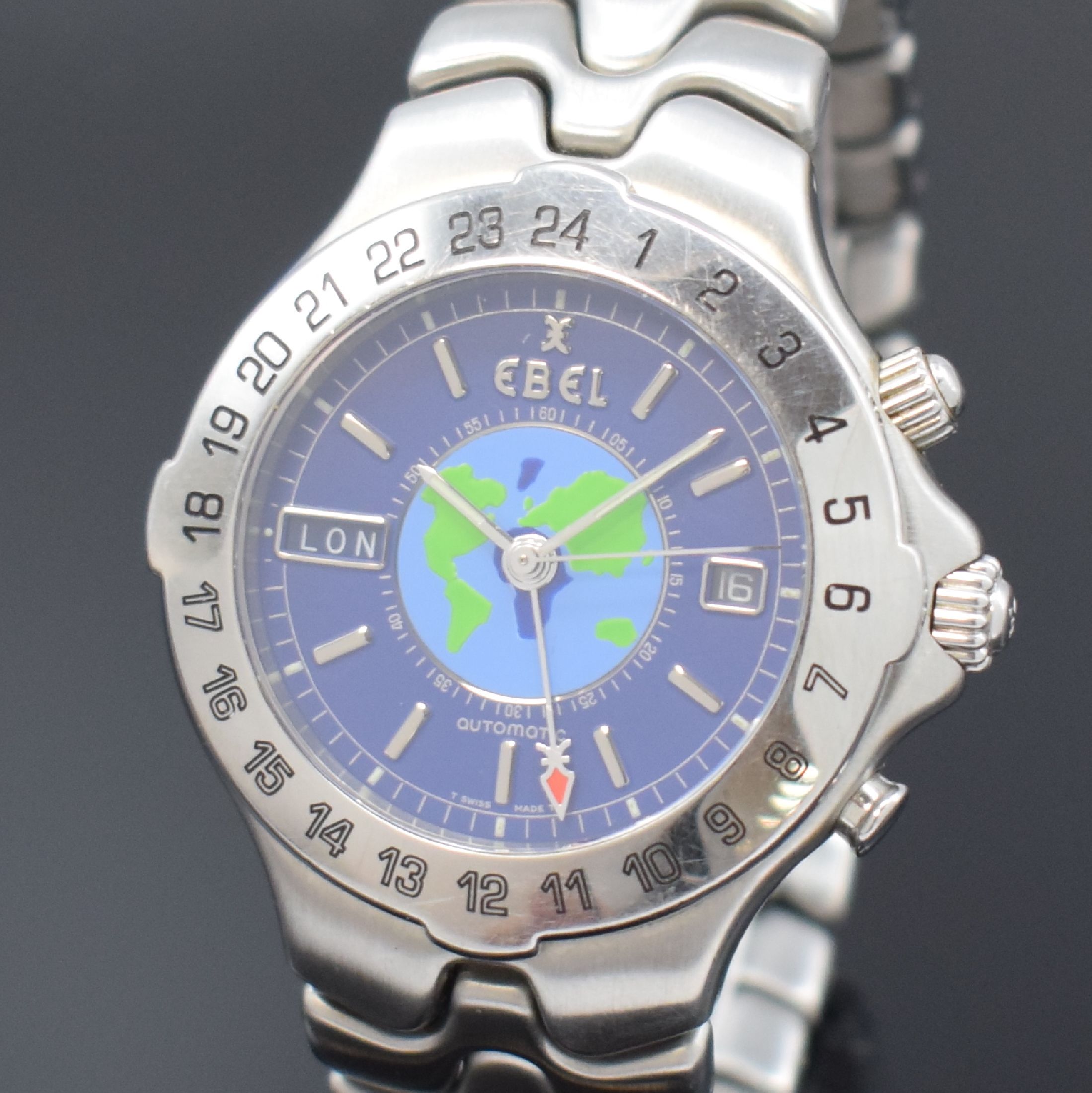 Detail a: EBEL Herrenarmbanduhr Modell Sportwave Meridian Worldtimer, Schweiz um 1995, Automatik, Edelstahlgeh. inkl. Wellengliederband m. dopp. Faltschl., ...