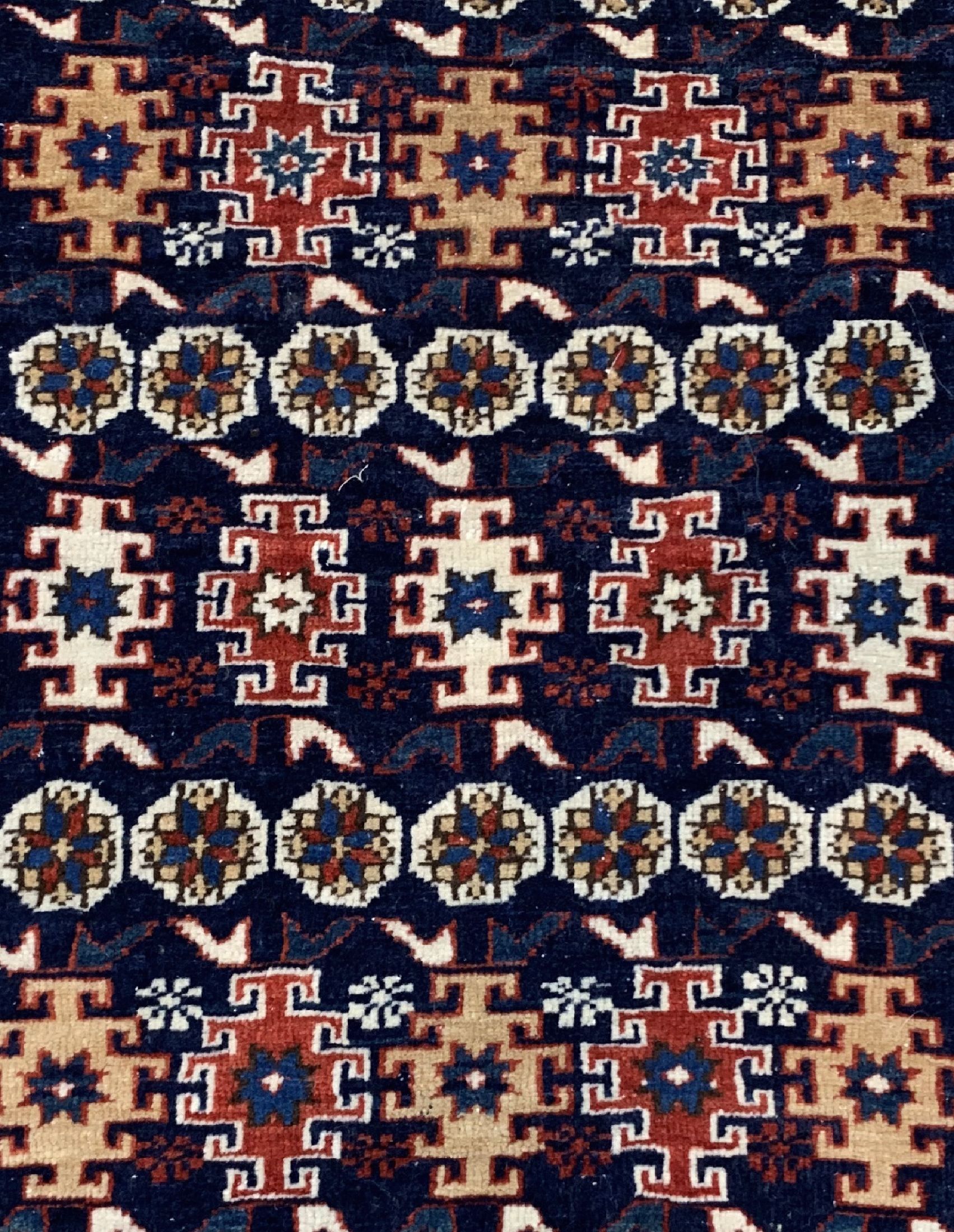Detail a: Antiker Chichi, Kaukasus, um 1900, Wolle auf Wolle, ca. 135 x 98 cm, EHZ: 2, (Restauriert)