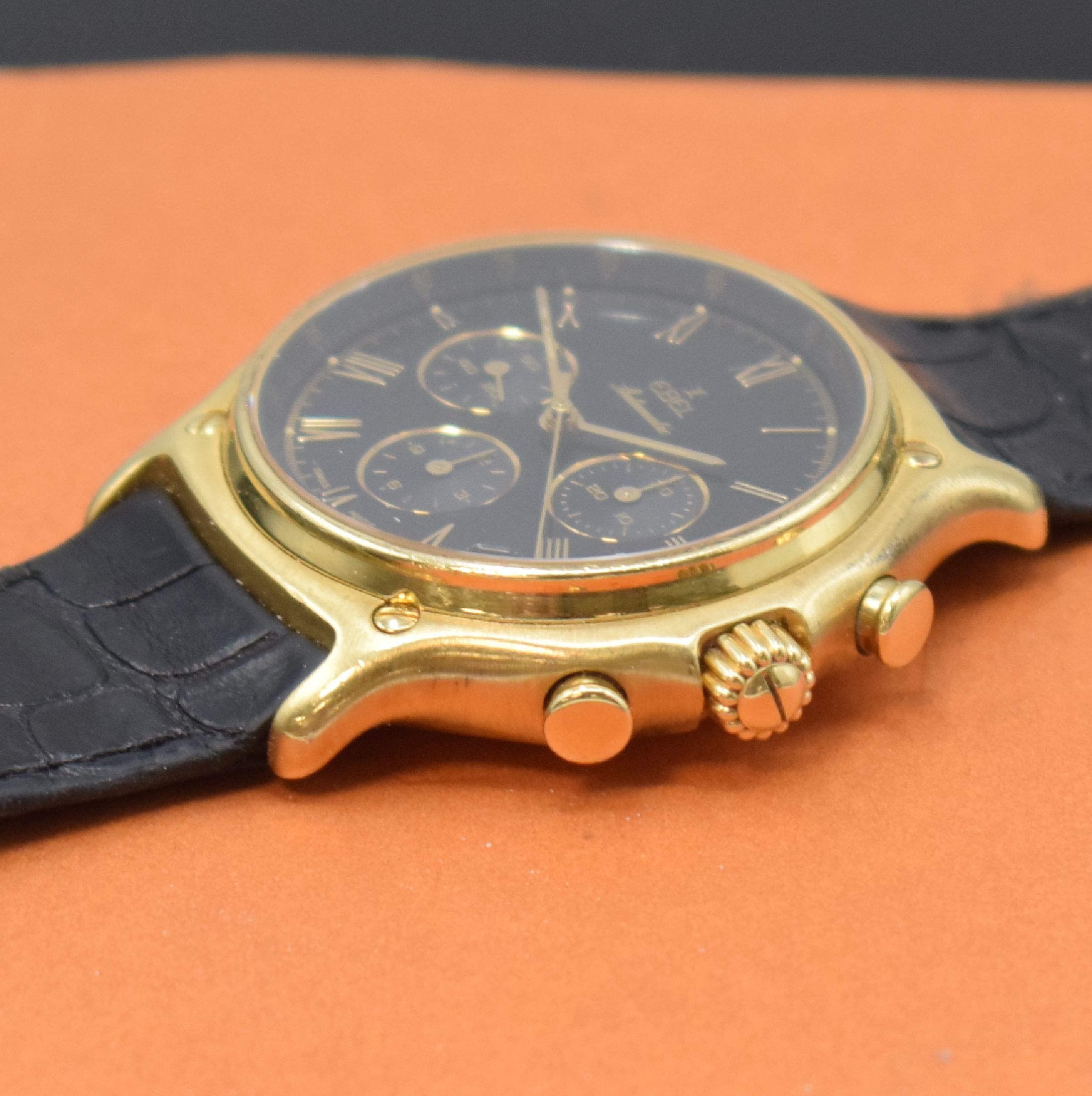 Detail b: EBEL Automatic Chronograph Referenz 8134901 in GG 750/000, Schweiz lt. orig. Papier verk. 2000, Automatik, gedr. Geh., schwarzes Zifferbl., aufges. ...