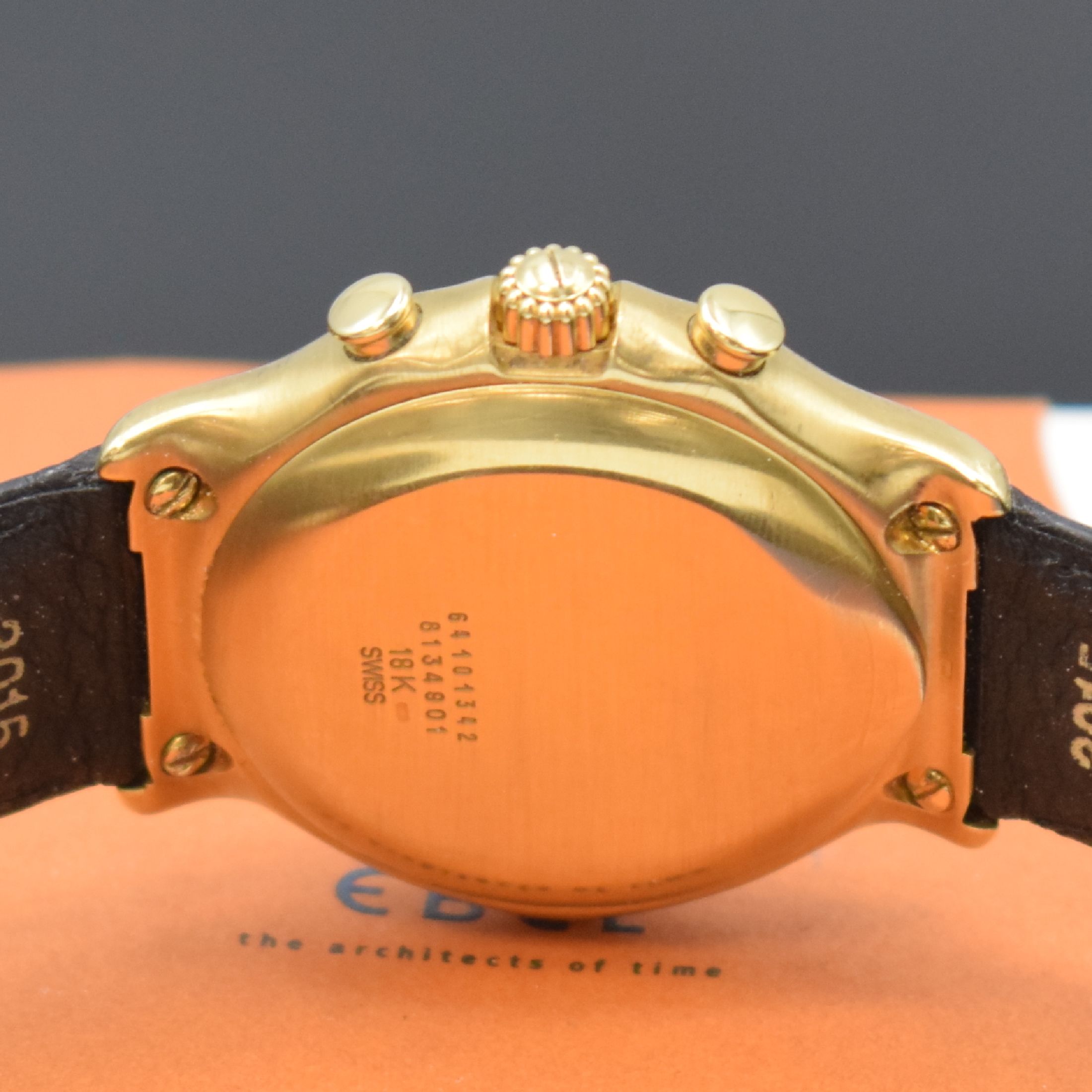 Detail c: EBEL Automatic Chronograph Referenz 8134901 in GG 750/000, Schweiz lt. orig. Papier verk. 2000, Automatik, gedr. Geh., schwarzes Zifferbl., aufges. ...