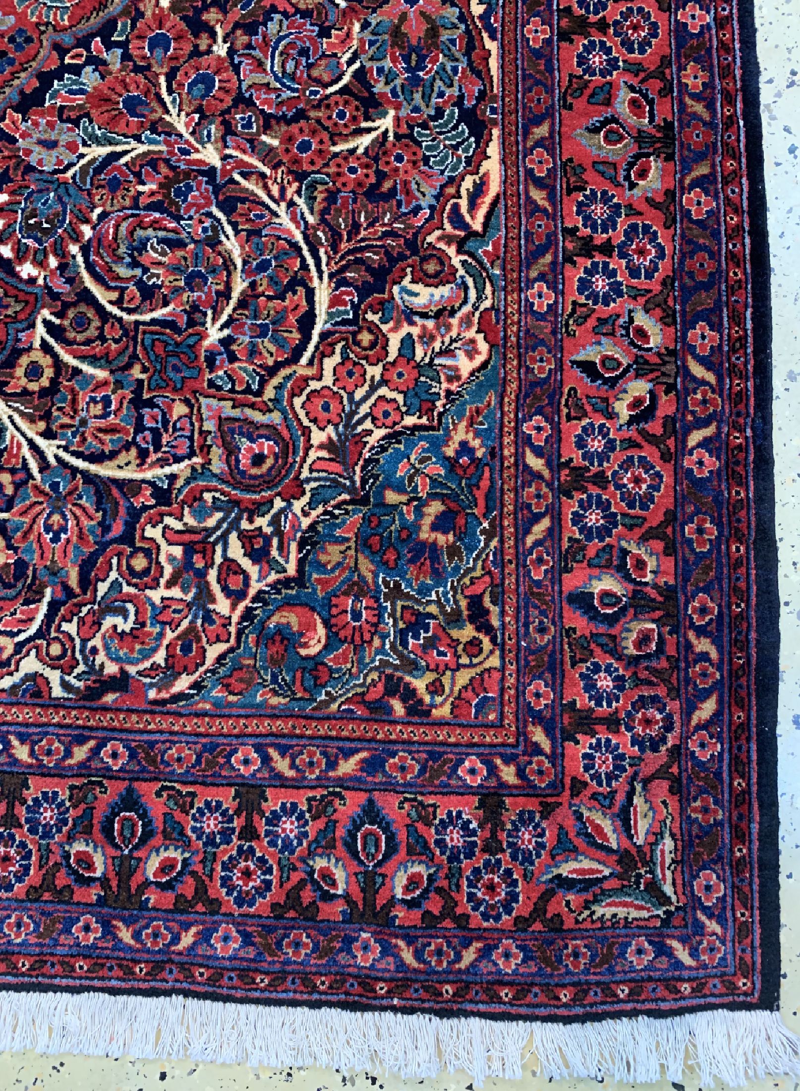 Detail a: Sarogh Kork fein, Persien, um 1960, Korkwolle auf Baumwolle, ca. 200 x 130 cm, gereinigt, EHZ: 1-2, (Fransen erneuert)