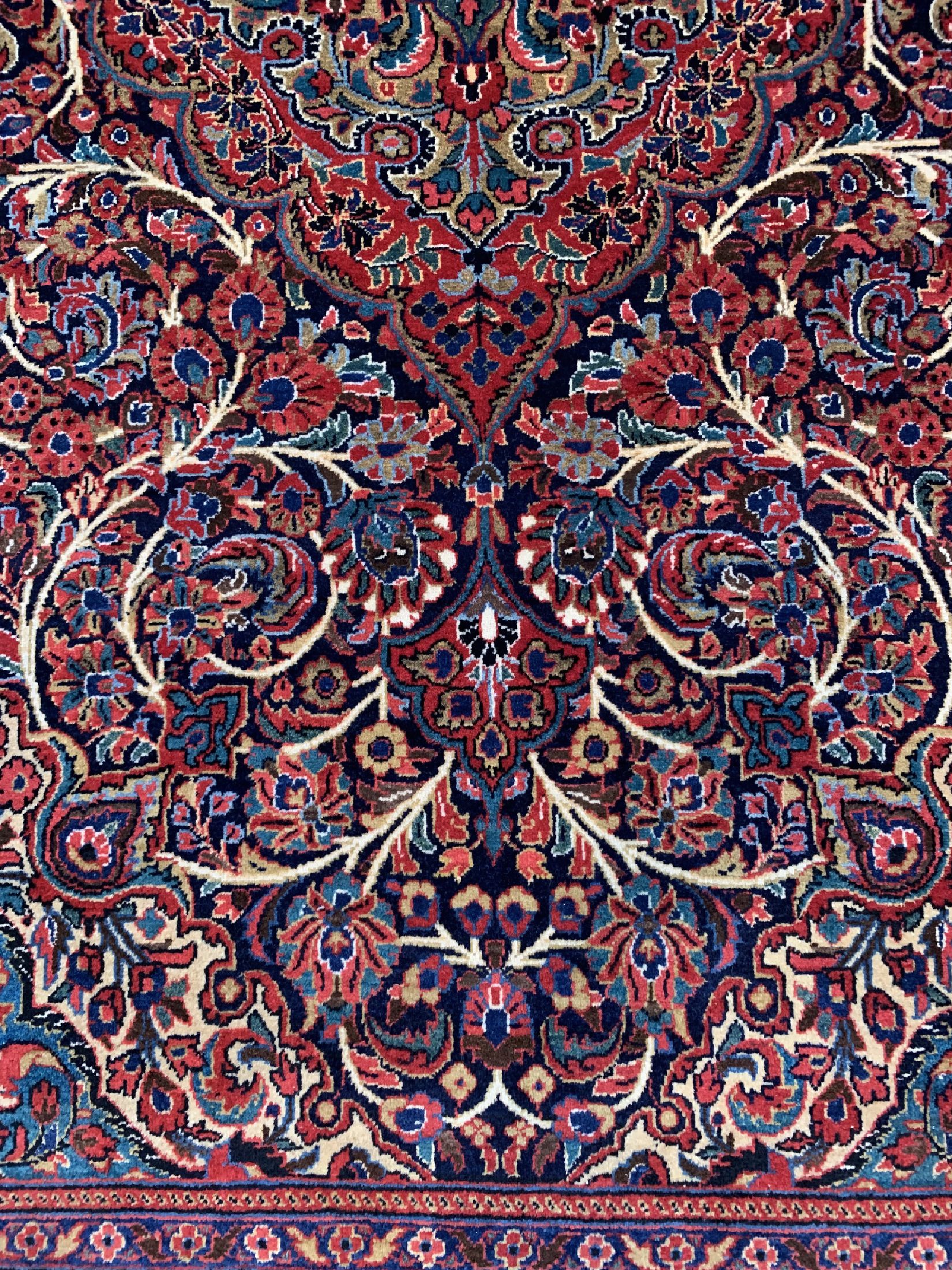 Detail b: Sarogh Kork fein, Persien, um 1960, Korkwolle auf Baumwolle, ca. 200 x 130 cm, gereinigt, EHZ: 1-2, (Fransen erneuert)