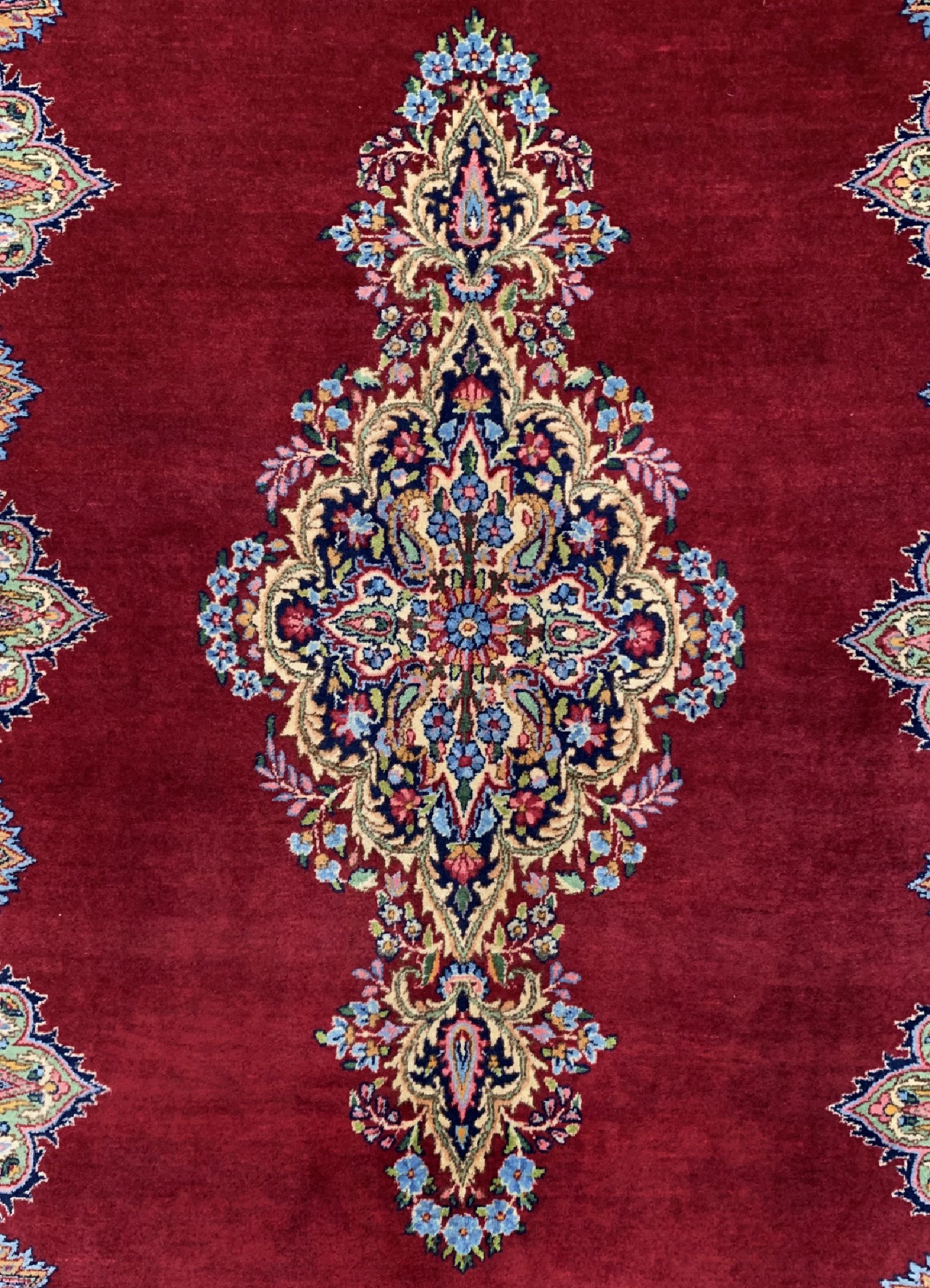 Detail b: Kerman Lawar alt, Persien, um 1940, Wolle auf Baumwolle, ca. 220 x 137 cm, EHZ: 1-2