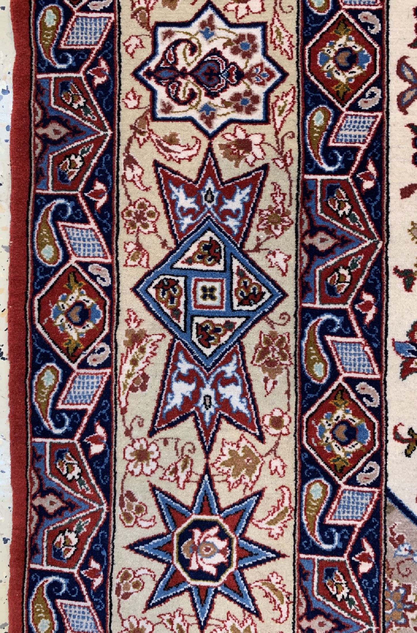 Detail d: Esfahan fein, Persien, um 1950, Korkwolle auf Seide, ca. 218 x 146 cm, ca. 1,0 Mio. Kn/qm, EHZ: 1-2