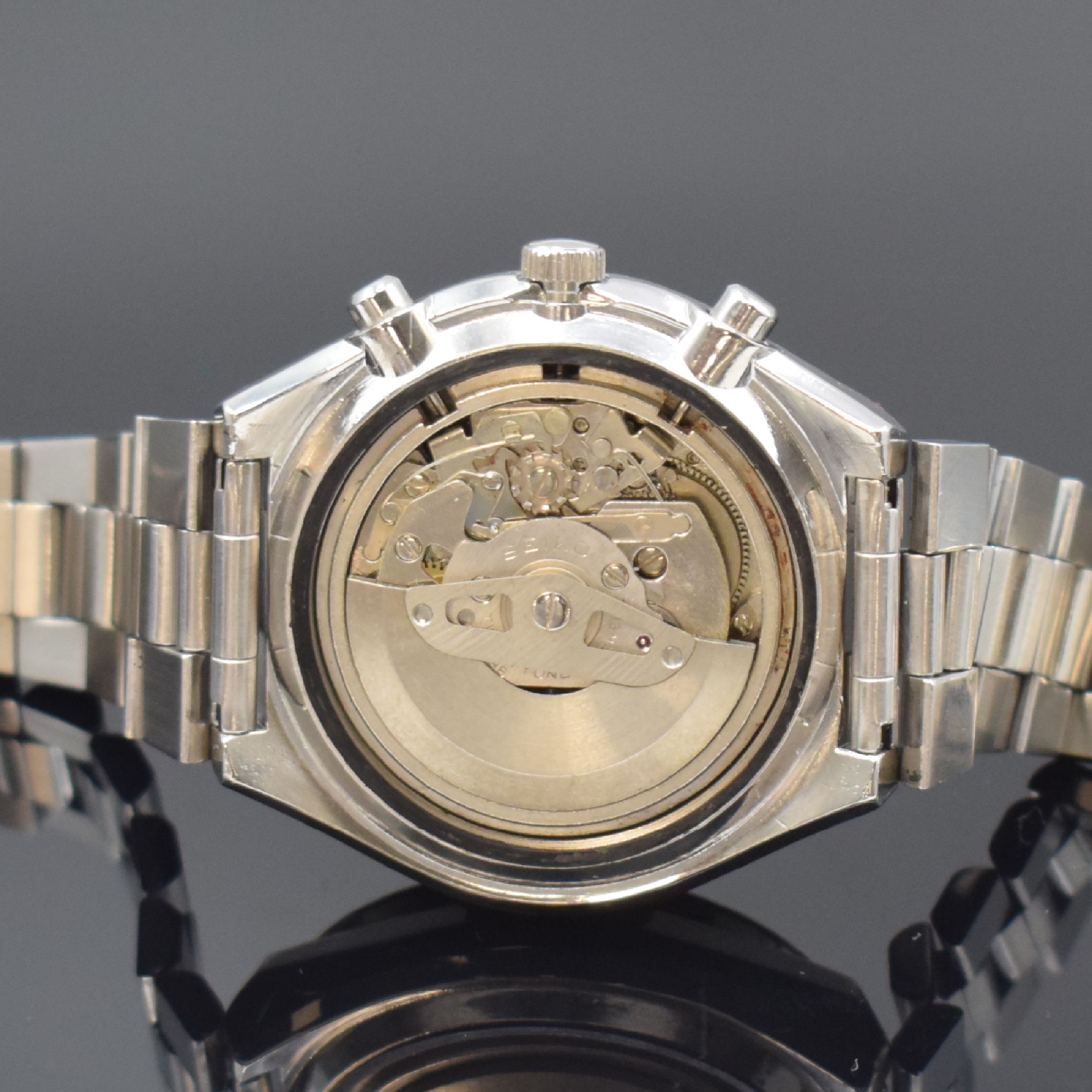 Detail e: SEIKO Schaltradchronograph Referenz 6138-0030 in Stahl, Japan um 1975, Automatik, verschr. Geh., orig. Stahlband, blaue Tachymeter- Lünette, blaues ...