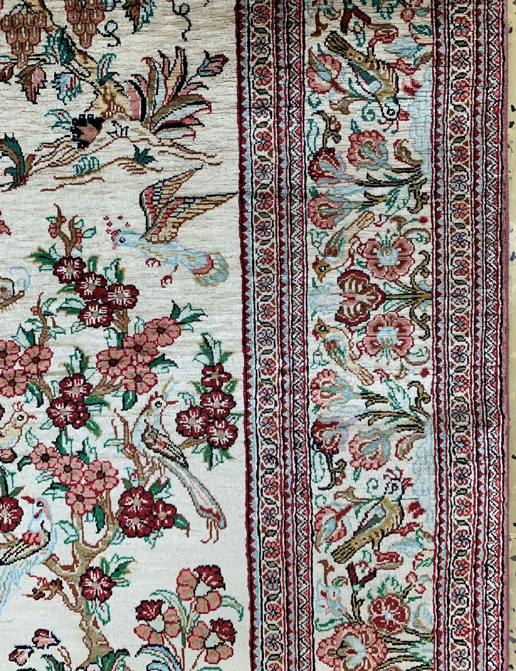 Detail a: Ghom Seide, Persien, ca. 50 Jahre, reine Naturseide, ca. 150 x 101 cm, gereinigt, EHZ: 1-2
