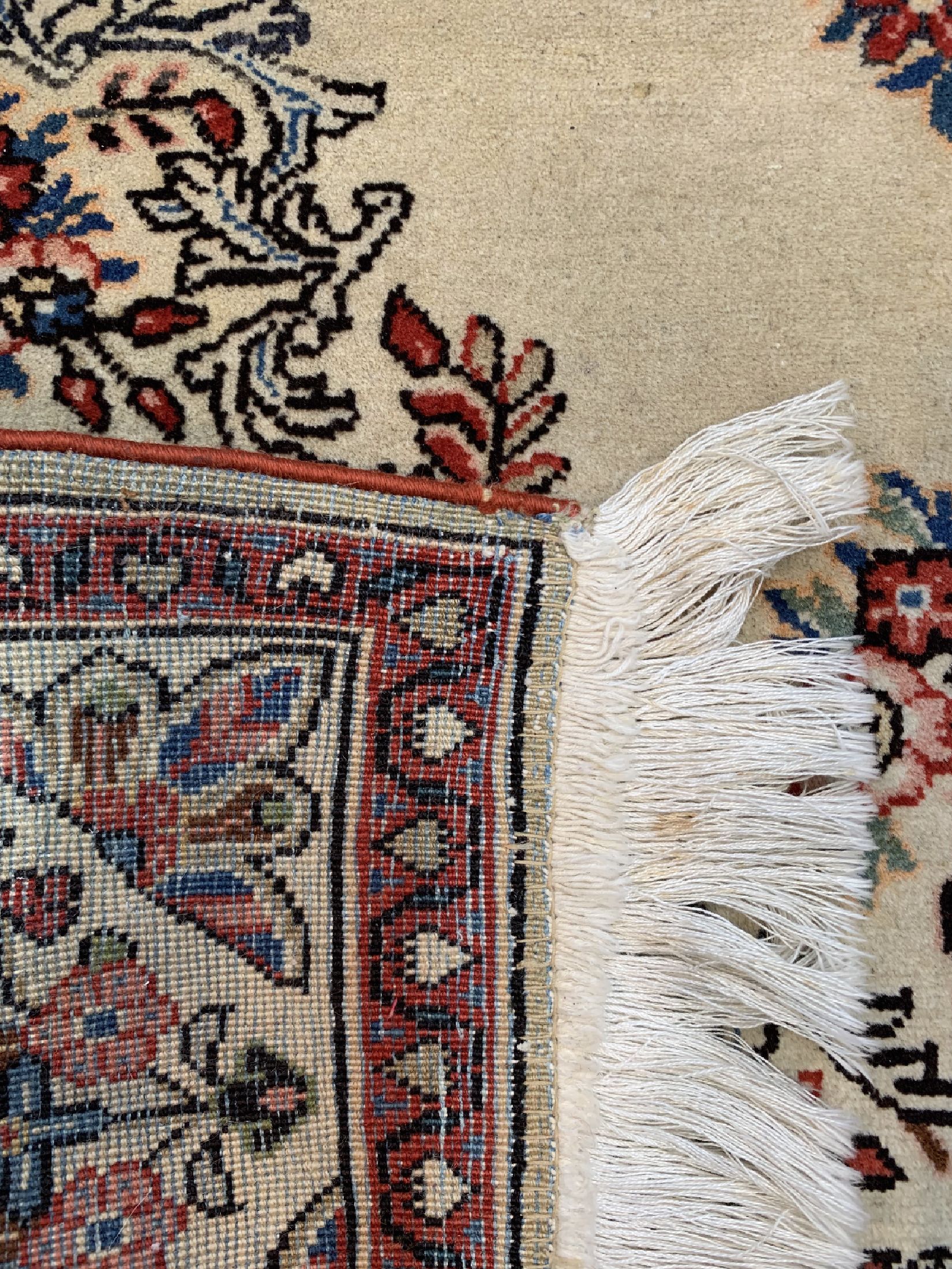 Detail b: Konvolut aus 3 Sarogh, Persien, ca. 50 Jahre, Wolle auf Baumwolle, ca. 155 x 107 cm, EHZ: 2