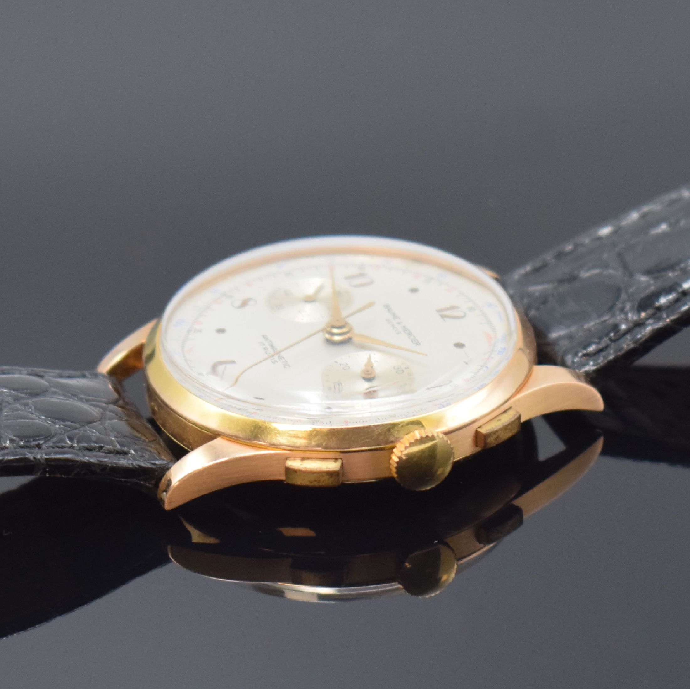 Detail b: BAUME & MERCIER Armbandchronograph in RG 750/000, Schweiz um 1945, Handaufzug, gedr. Geh. dell., Rückdeckel zu richten, Metall Innendeckel, silb. ...