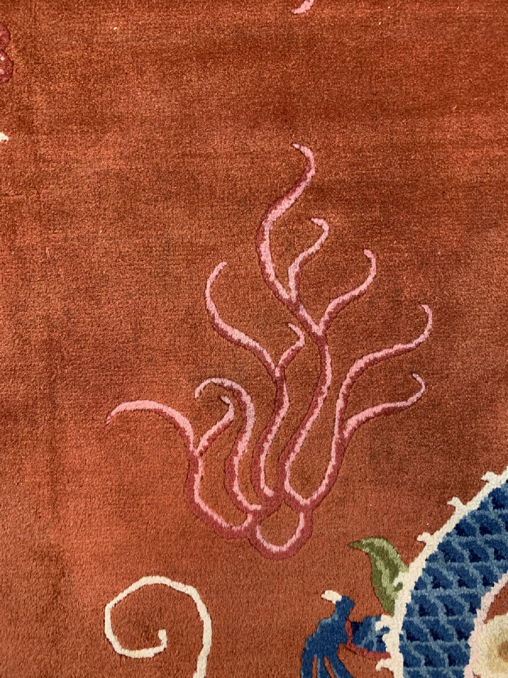 Detail d: Peking"Drachenteppich", China, um 1950/1960, Wolle auf Baumwolle, ca. 295 x 206 cm, EHZ: 2, (kleine Mottenfraß Stellen)
