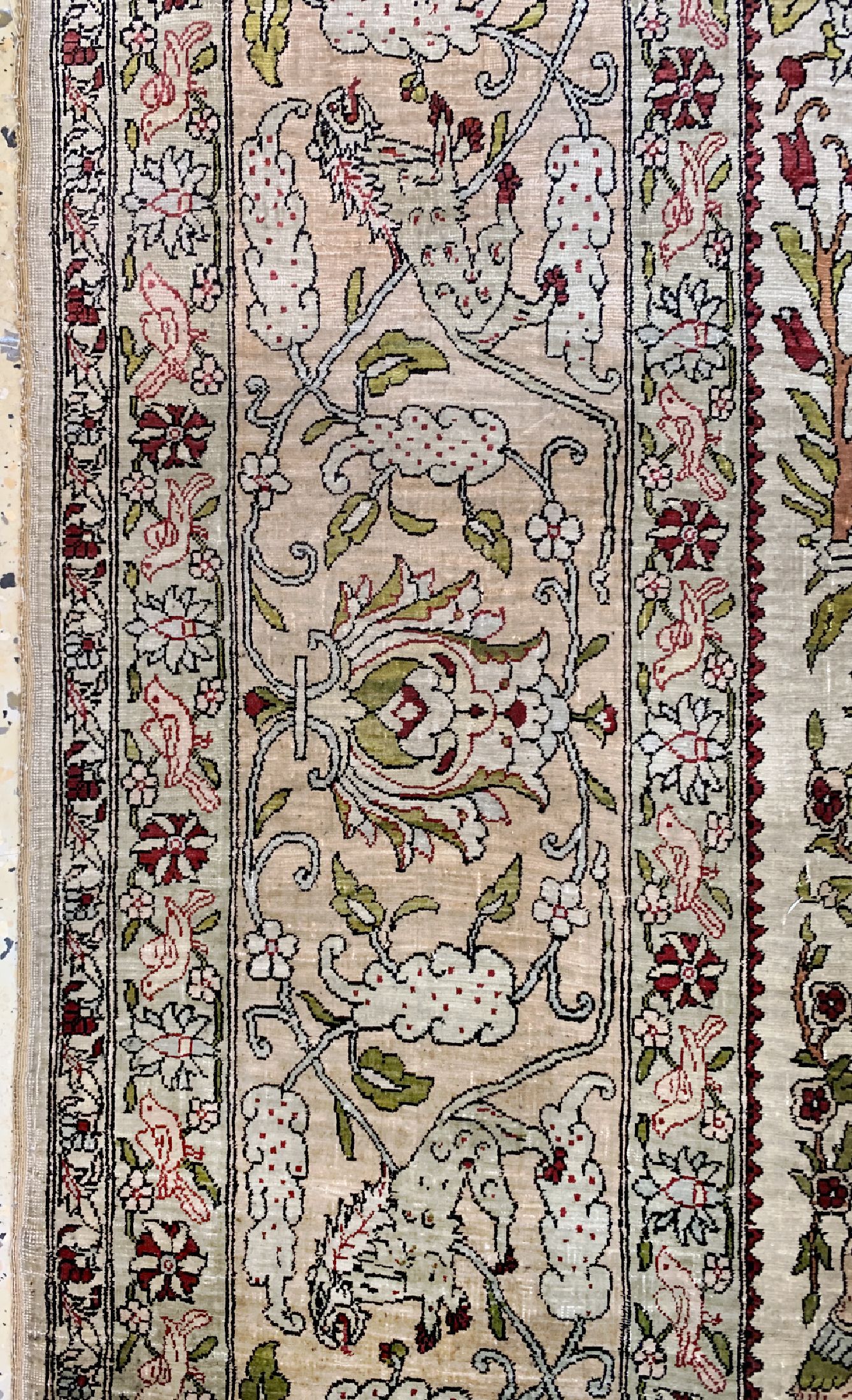 Detail d: Hereke Seide"Özipek", Türkei, signiert, um 1950, reine Naturseide, ca. 225 x 143 cm, ca. 1,0 Mio. Kn/qm, EHZ: 2