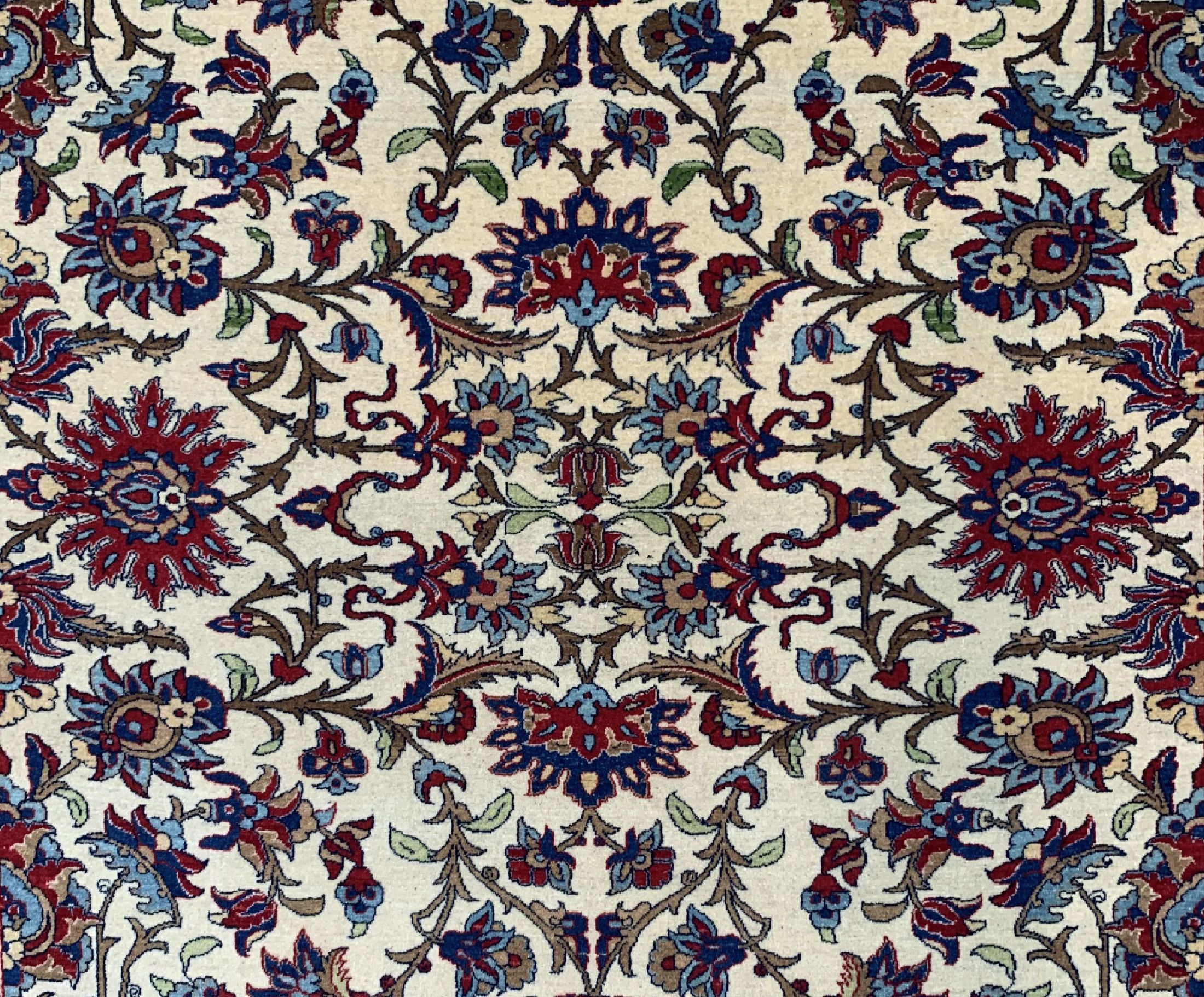 Detail c: Esfahan fein antik, Persien, um 1900, Korkwolle auf Seide, ca. 205 x 140 cm, ca. 1,0Mio. Kn/qm, gereinigt, EHZ: 2