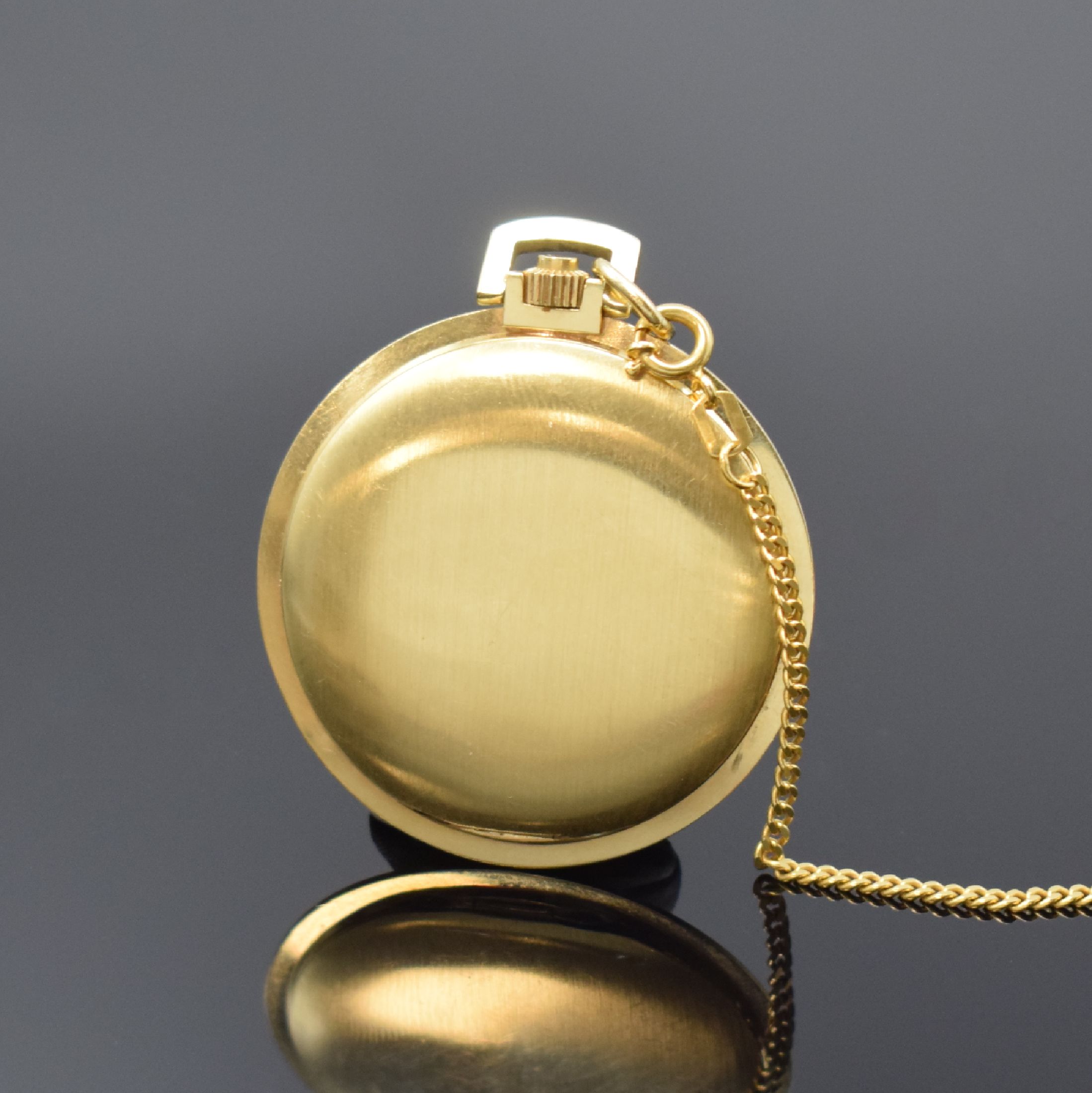Detail b: CARTANA / NIVADA Frack-Savonette mit Kette in GG 585/000, Schweiz um 1970, satiniertes Geh., silb. Zifferbl., gold. Indizes u. Zeigern, vern. Werk ...