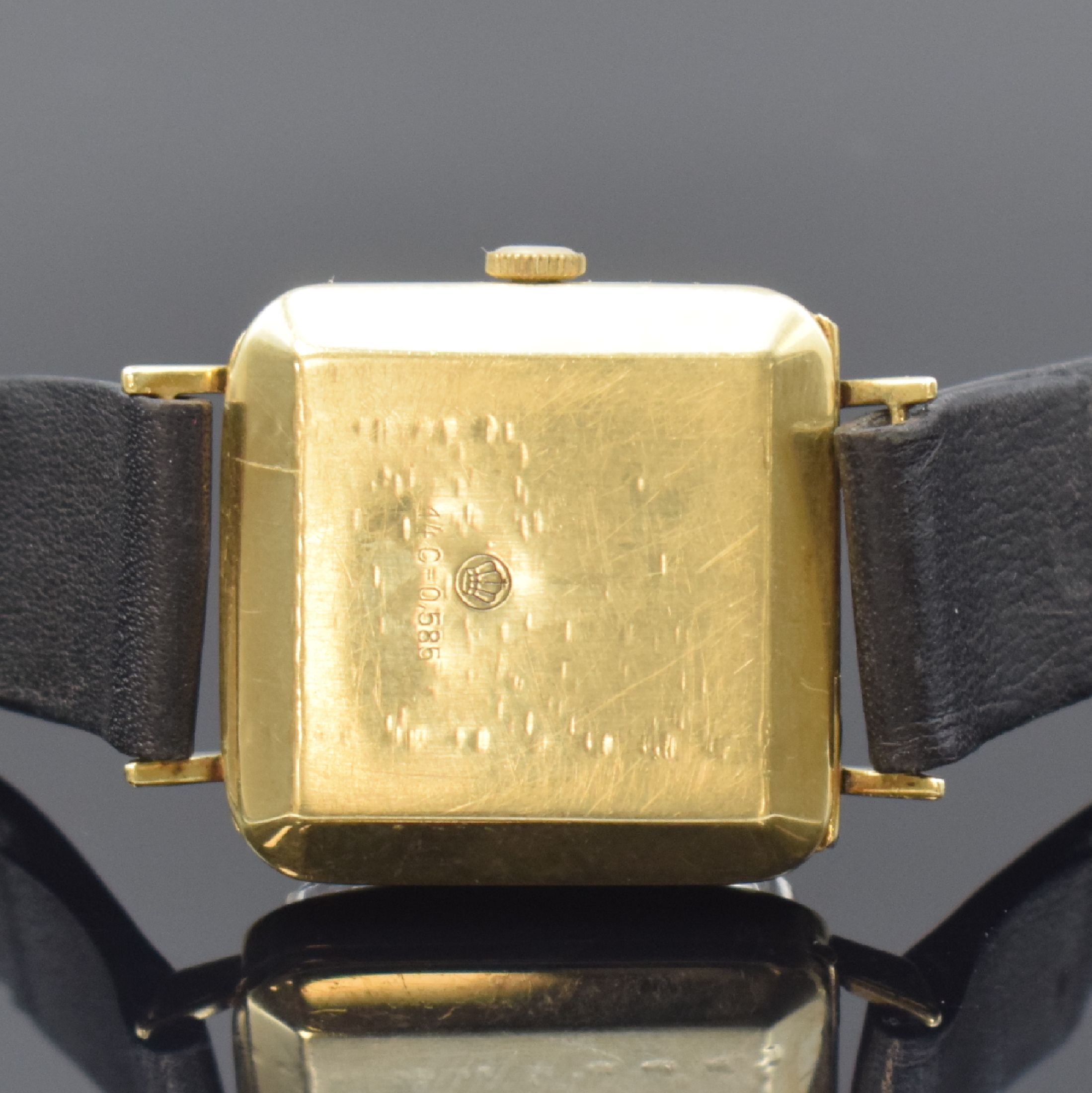Detail c: Quadratische Herrenarmbanduhr in GG 585/000, Schweiz um 1960, Automatik, Scharniergeh., silb. Zifferbl. fl., gebl. Zeiger, Datum b. 3, vern. Werk ...