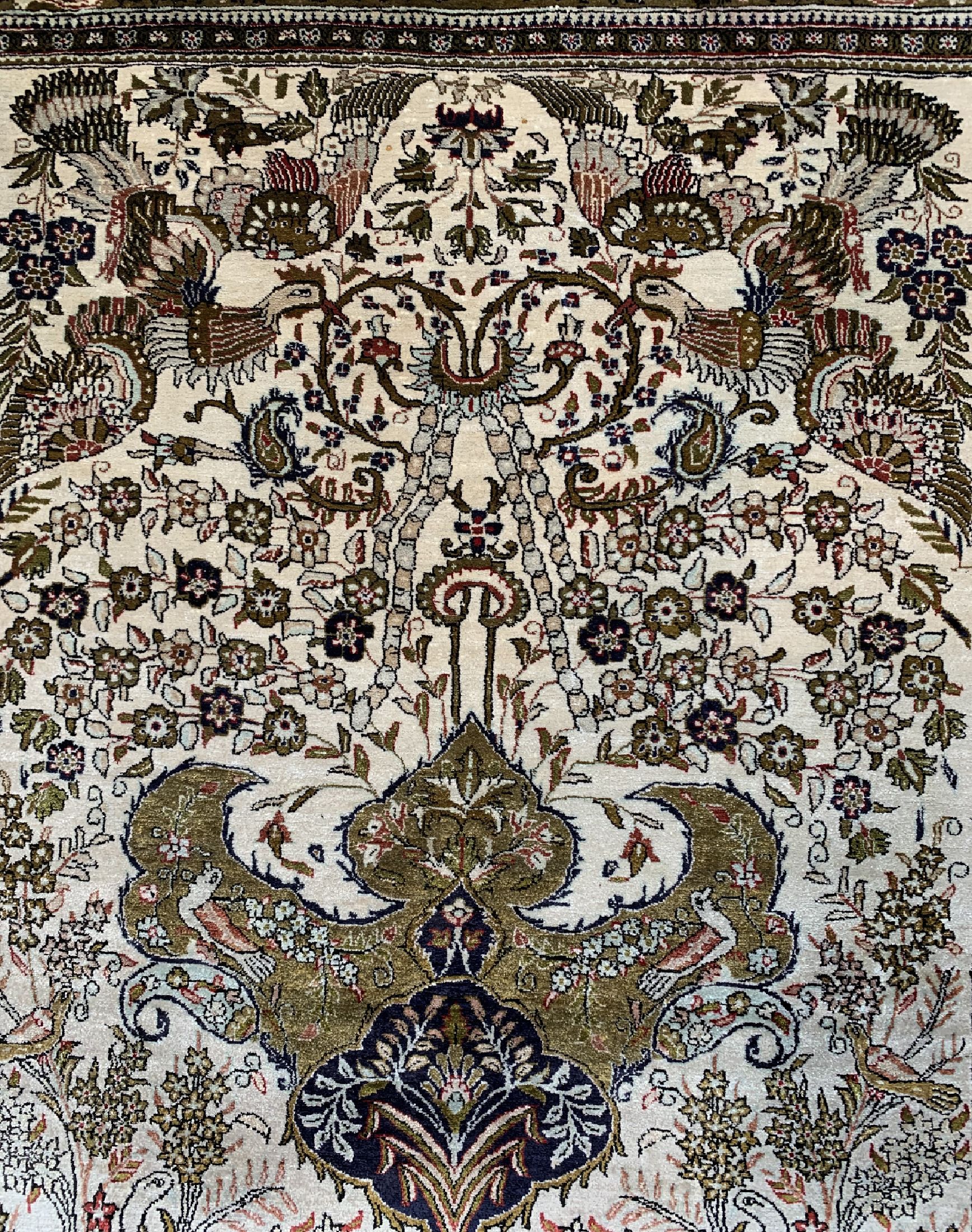 Detail b: Ghom Seide alt, Persien, um 1950, reine Naturseide, ca. 167 x 112 cm, gereinigt, EHZ: 1-2