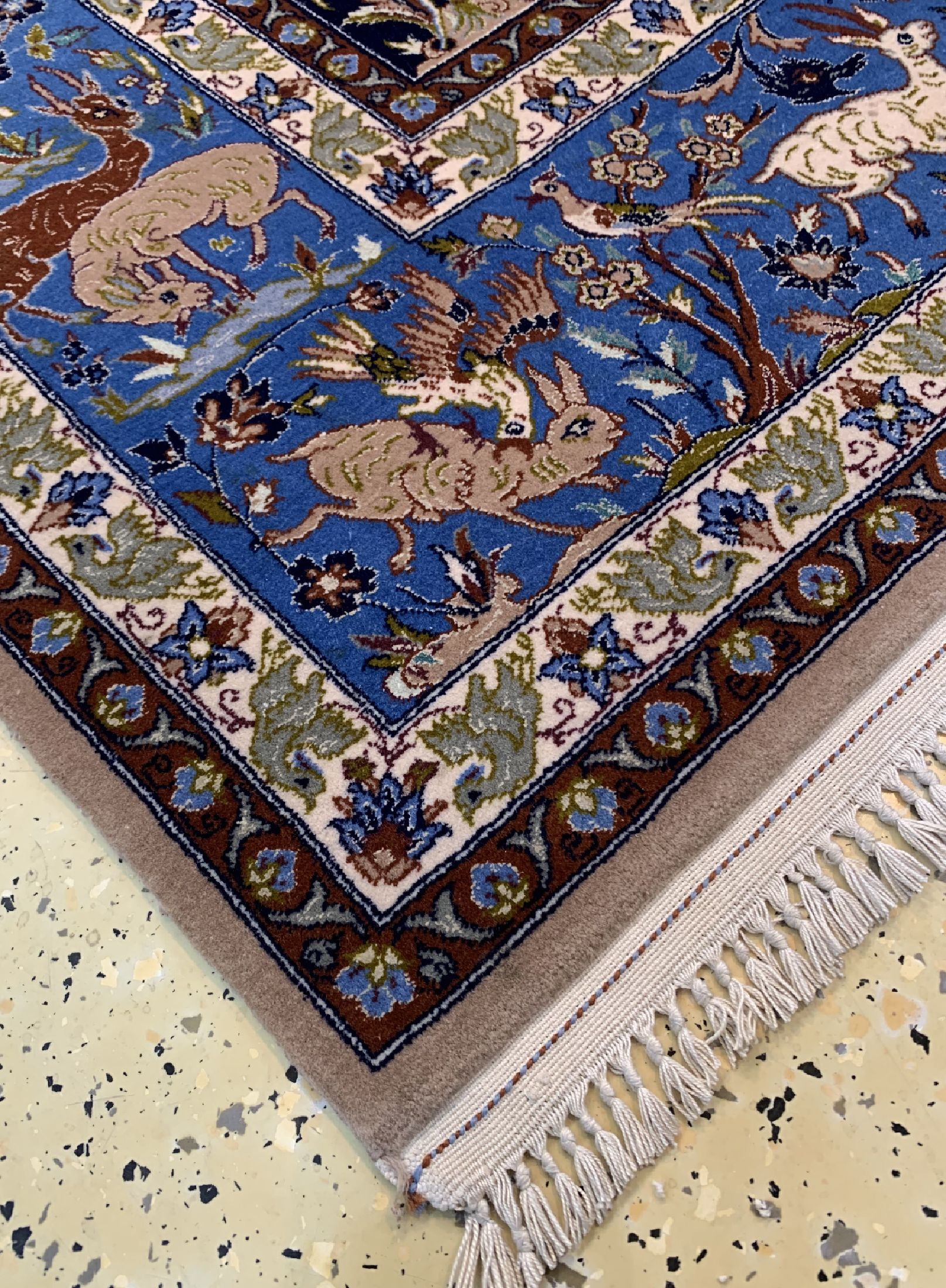 Detail e: Esfahan fein, Persien, ca. 50 Jahre, Korkwolle mit und auf Seide, ca. 233 x 142 cm,EHZ: 1-2