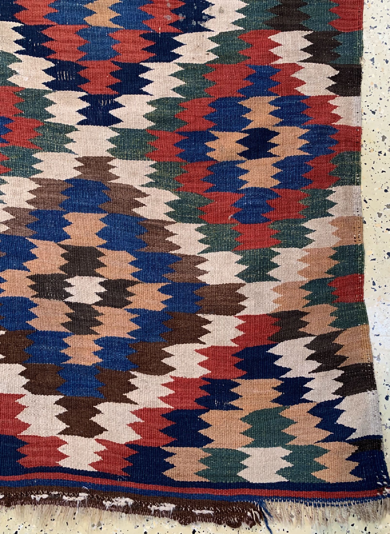 Detail a: Antiker Weramin Kelim, Persien, 19.Jhd, Wolle auf Wolle, ca. 255 x 155 cm, EHZ: 4