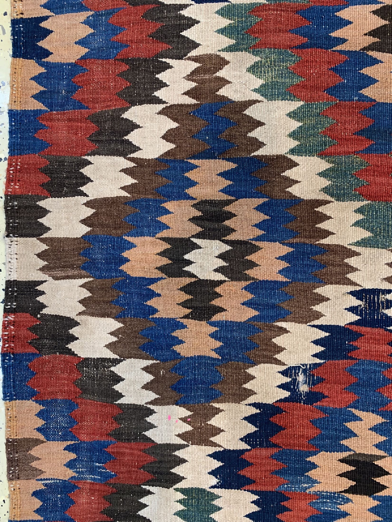 Detail c: Antiker Weramin Kelim, Persien, 19.Jhd, Wolle auf Wolle, ca. 255 x 155 cm, EHZ: 4