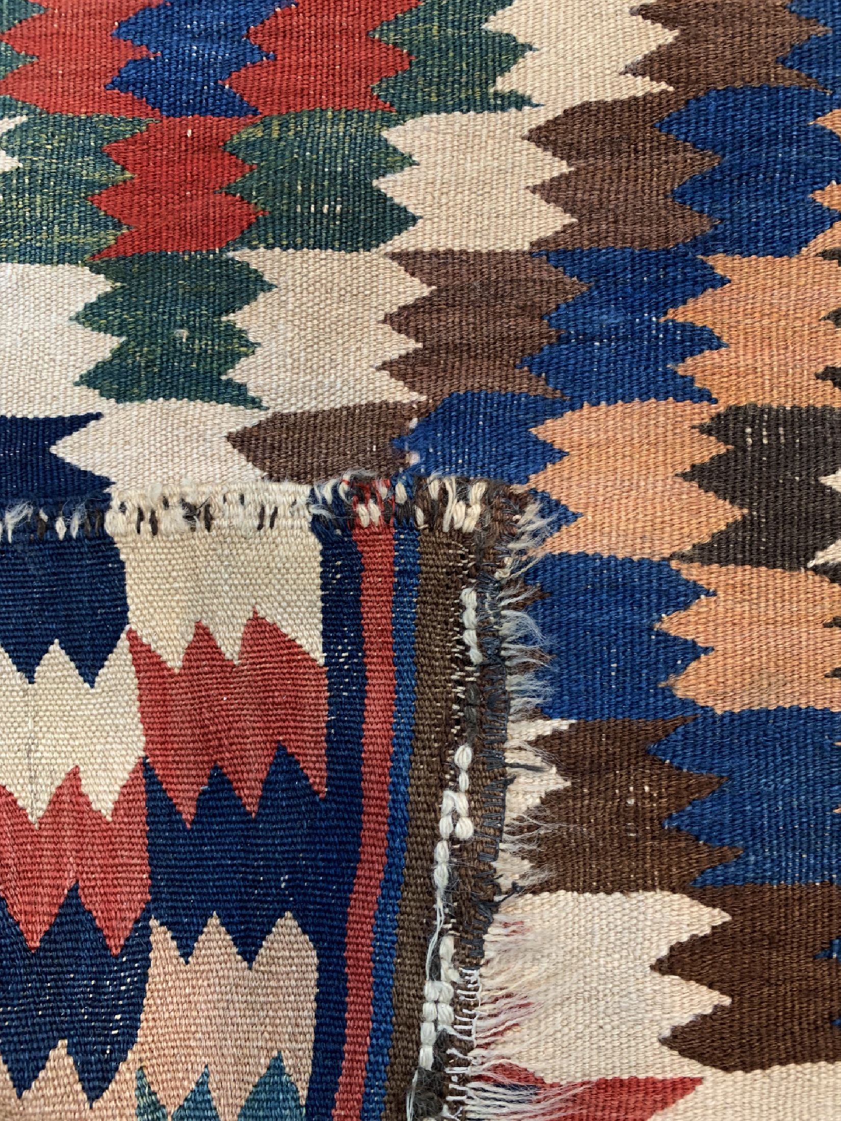 Detail d: Antiker Weramin Kelim, Persien, 19.Jhd, Wolle auf Wolle, ca. 255 x 155 cm, EHZ: 4