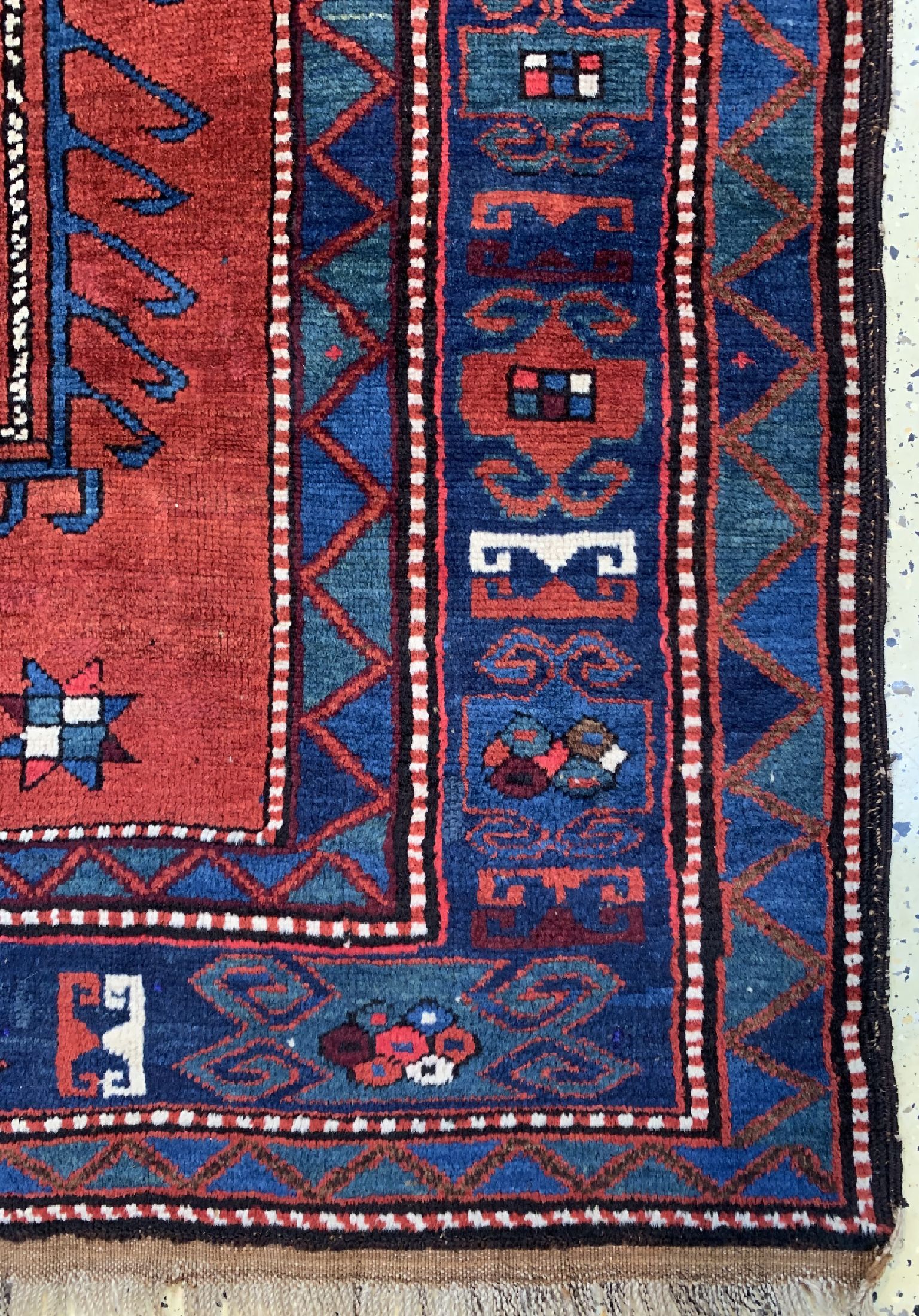 Detail a: Antiker Kazak, Kaukasus, um 1900, Wolle aufWolle, ca. 240 x 160 cm, EHZ: 2