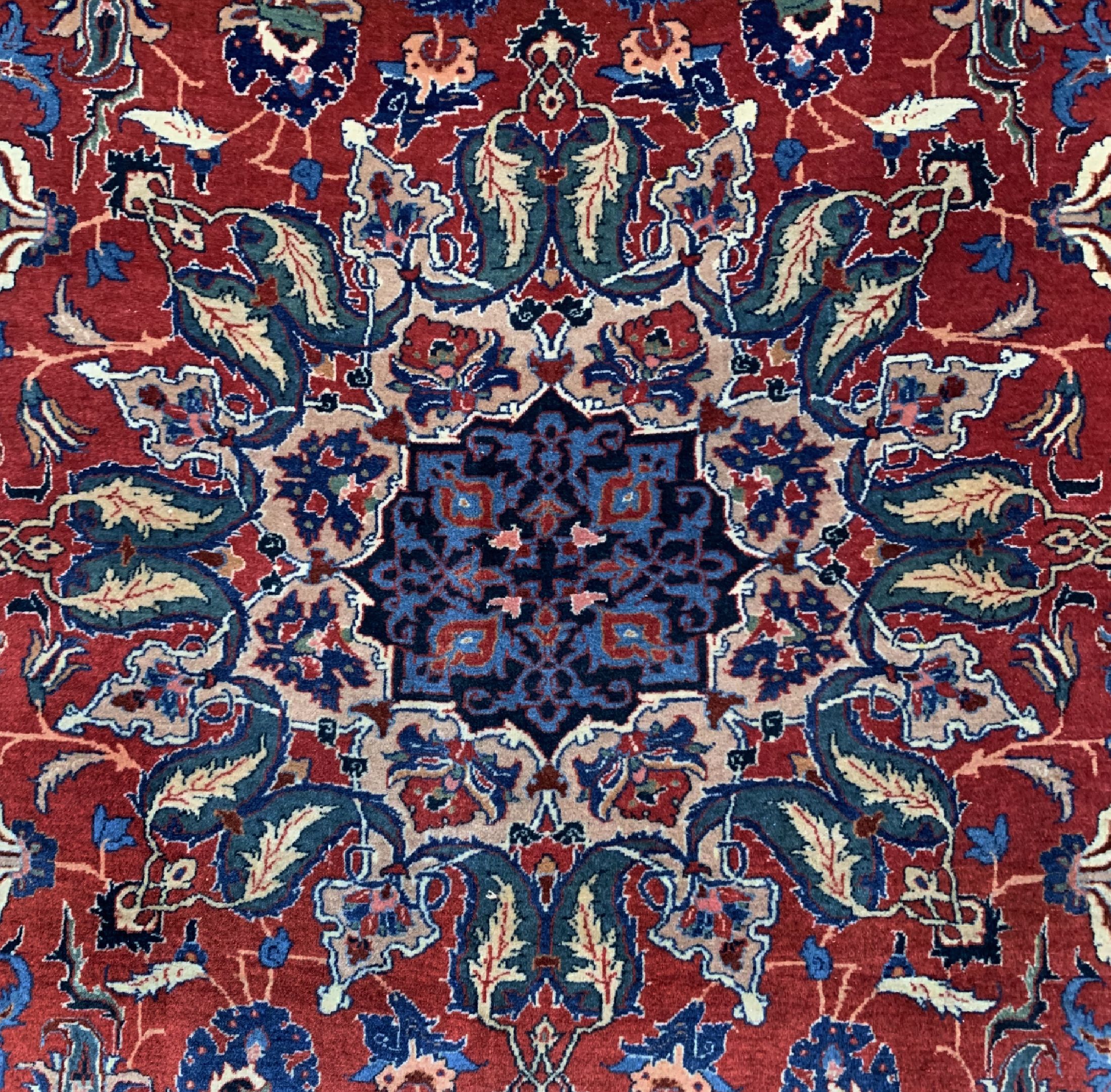 Detail c: Esfahan fein antik, Persien, um 1900, Korkwolle auf Baumwolle, ca. 220 x 144 cm, gereinigt, EHZ: 2
