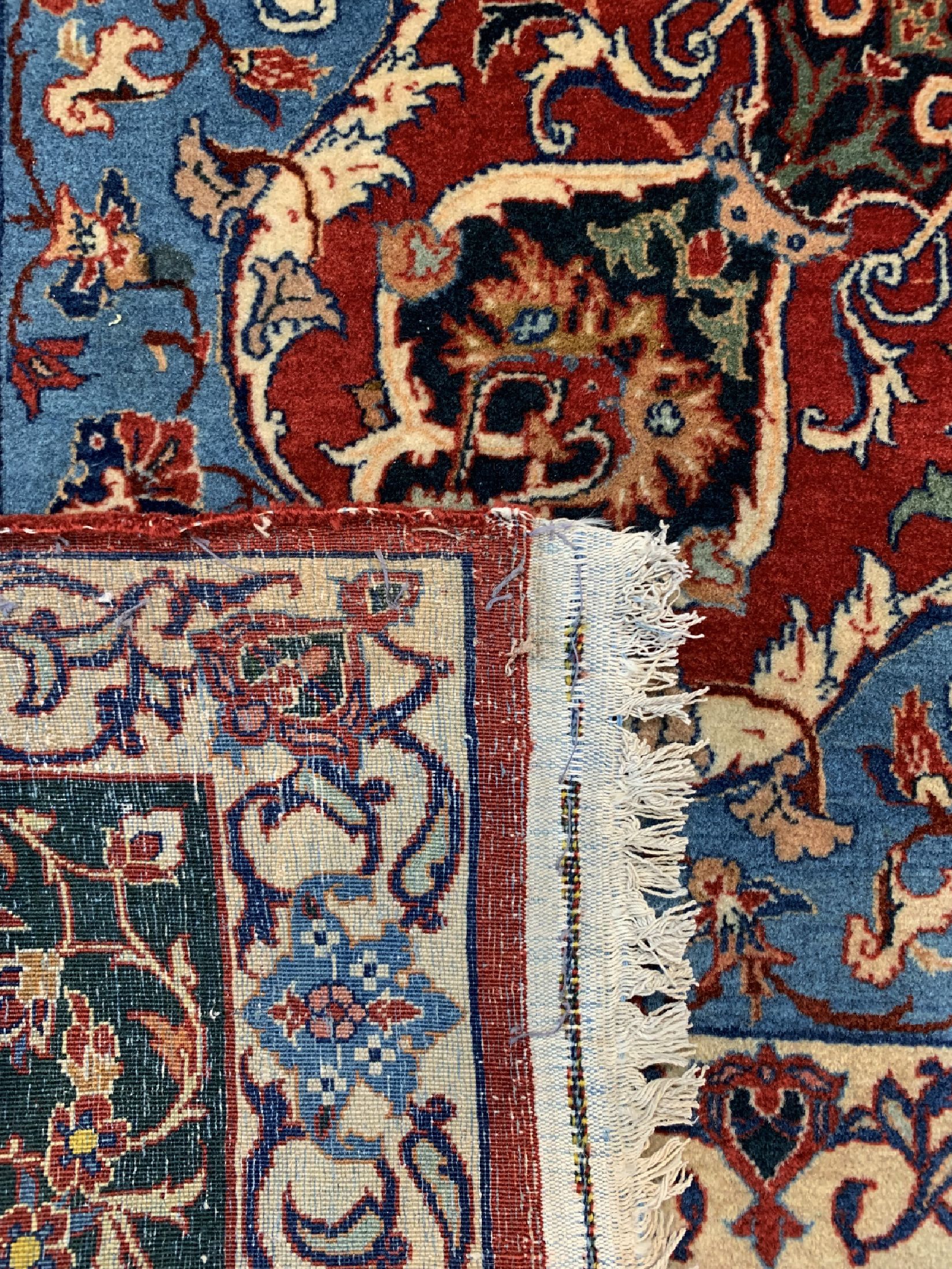 Detail e: Esfahan fein antik, Persien, um 1900, Korkwolle auf Baumwolle, ca. 220 x 144 cm, gereinigt, EHZ: 2