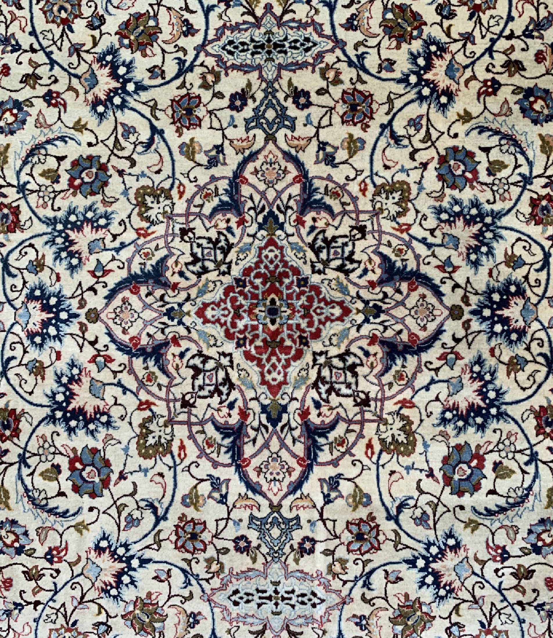 Detail c: Nain fein alt, Persien, um 1940, Korkwolle auf Baumwolle, ca. 220 x 150 cm, gereinigt, EHZ: 2