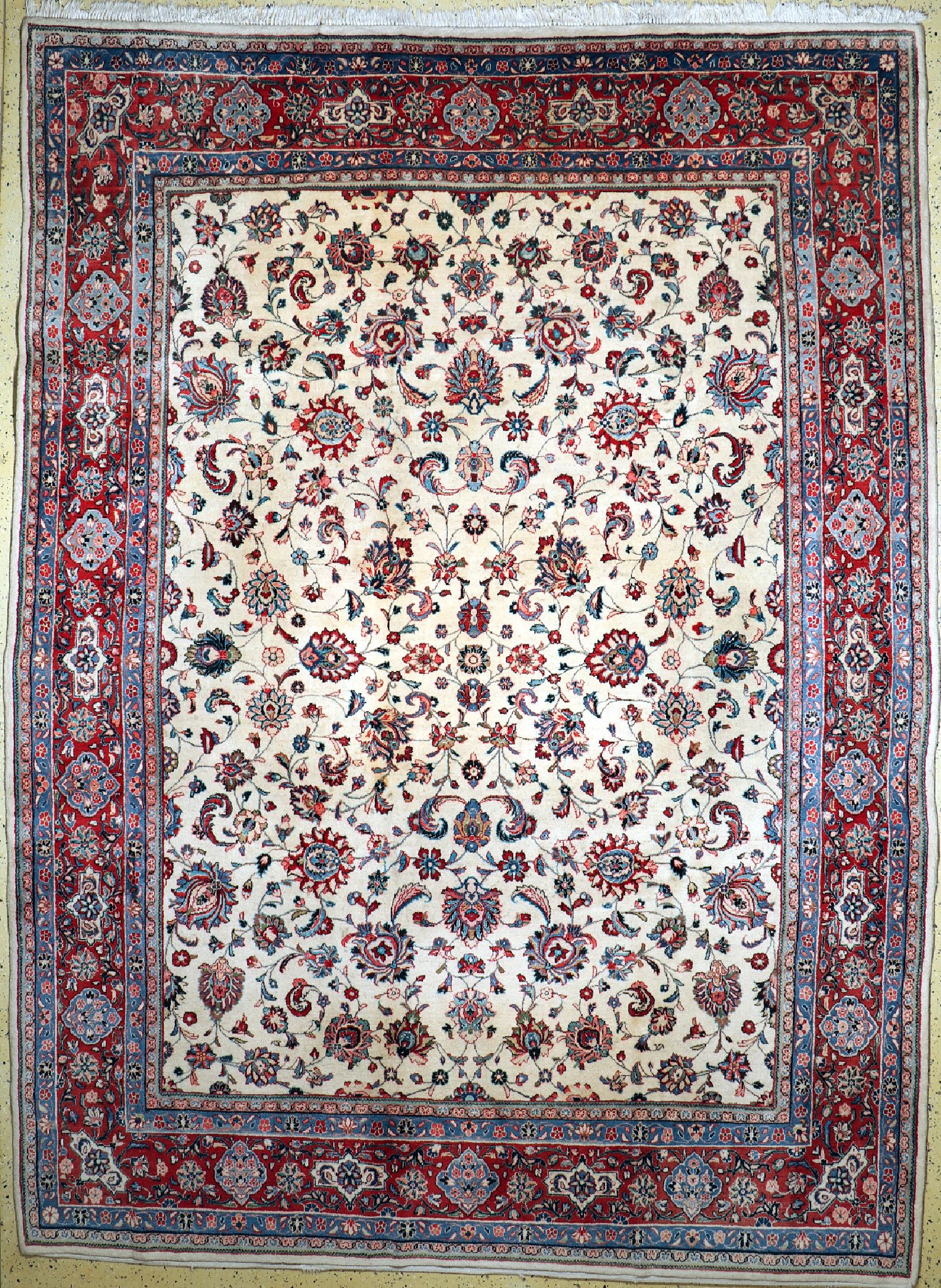 Sarogh alt, Persien, ca. 50 Jahre, Wolle auf Baumwolle, ca. 375 x 275 cm, EHZ: 2(Fleckig)