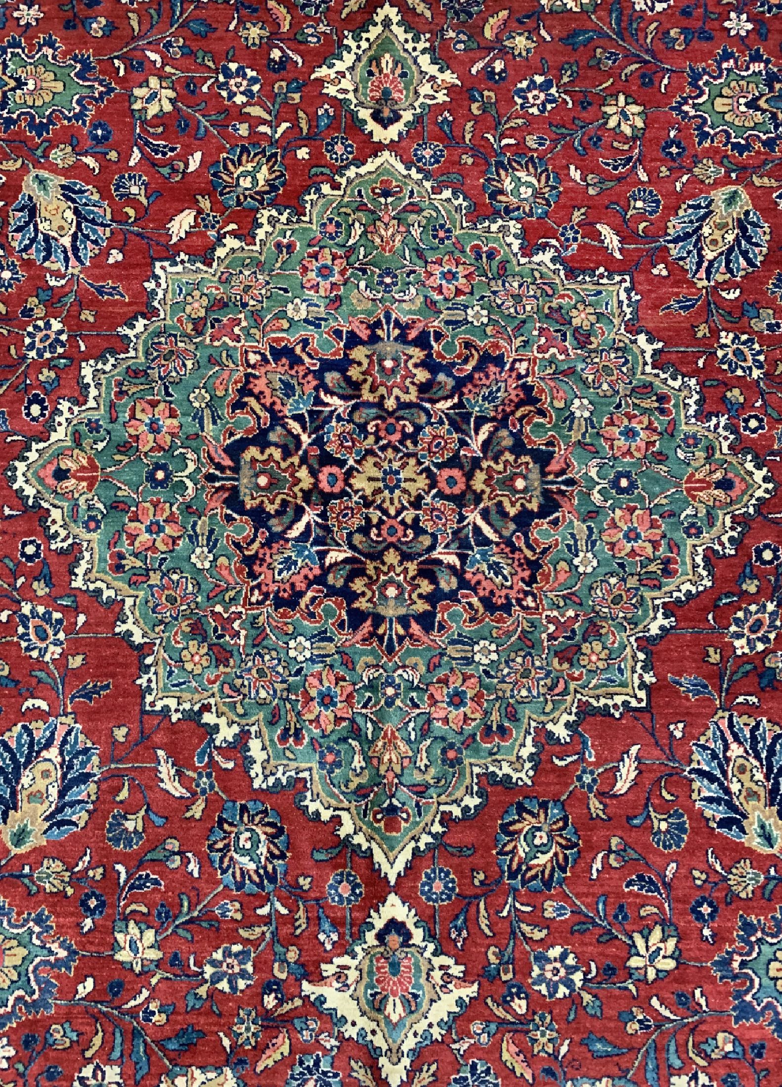 Detail b: Re-Import Sarogh alt, Persien, um 1930/1940, Wolle auf Baumwolle, ca. 460 x 365 cm, EHZ: 1-2