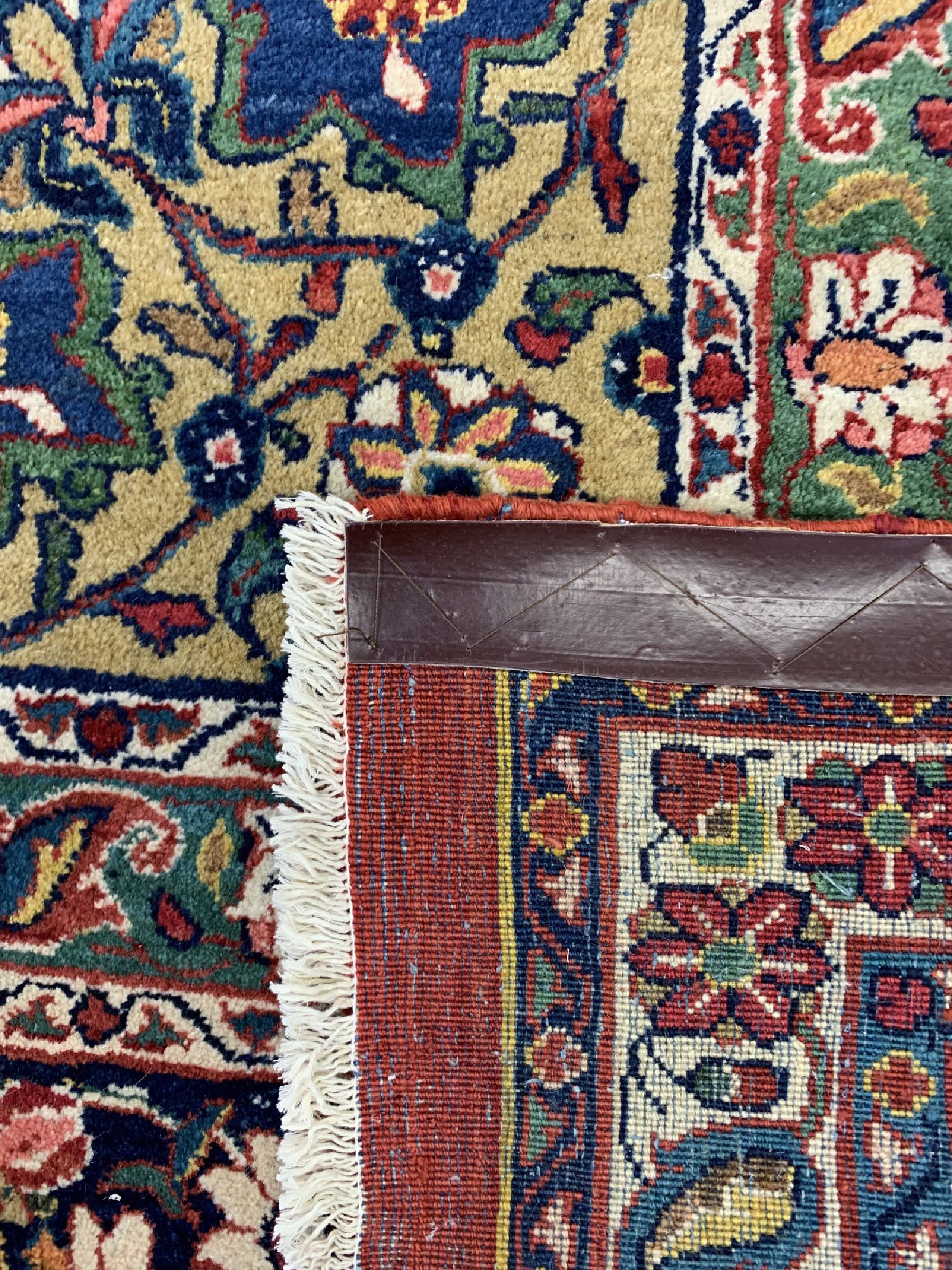Detail e: Re-Import Sarogh alt, Persien, um 1930/1940, Wolle auf Baumwolle, ca. 460 x 365 cm, EHZ: 1-2