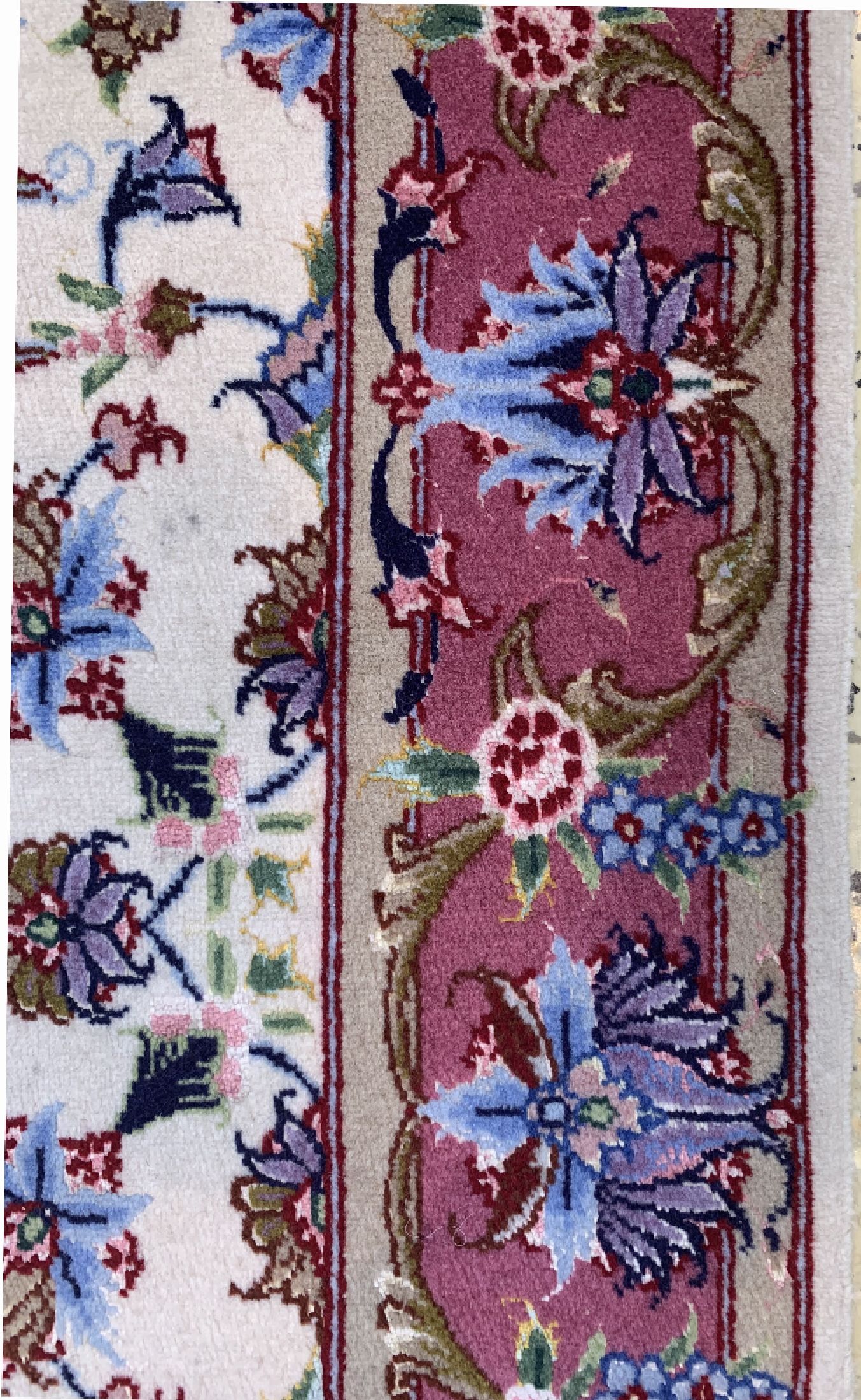 Detail a: Täbriz fein, Persien, um 1960, Korkwolle mit und auf Seide, ca. 317 x 78 cm, ca. 500.000 Kn/qm, EHZ: 1-2