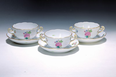 26652318b - Dinner service, Herend, Hungary, 20th century,porcelain, for 6 people, scattered flower decoration, gold decoration, 6 dinner plates, soup cups with saucers, vase, age plate.
